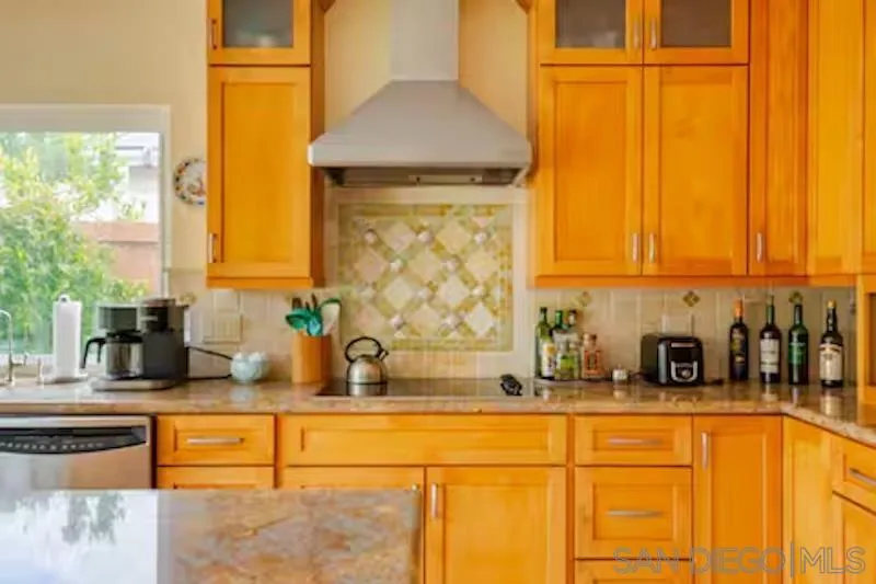 https://cdn.realtyfeed.com/cdn/127/260016734/cba1836eaebd2ca69a0d78dabb46480f.webp
