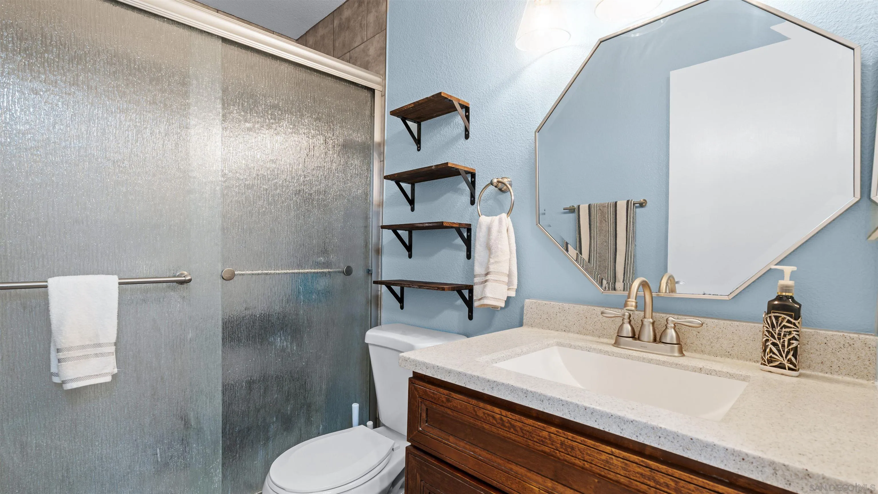 Photo #22: 260016741 Listing: Photo #22