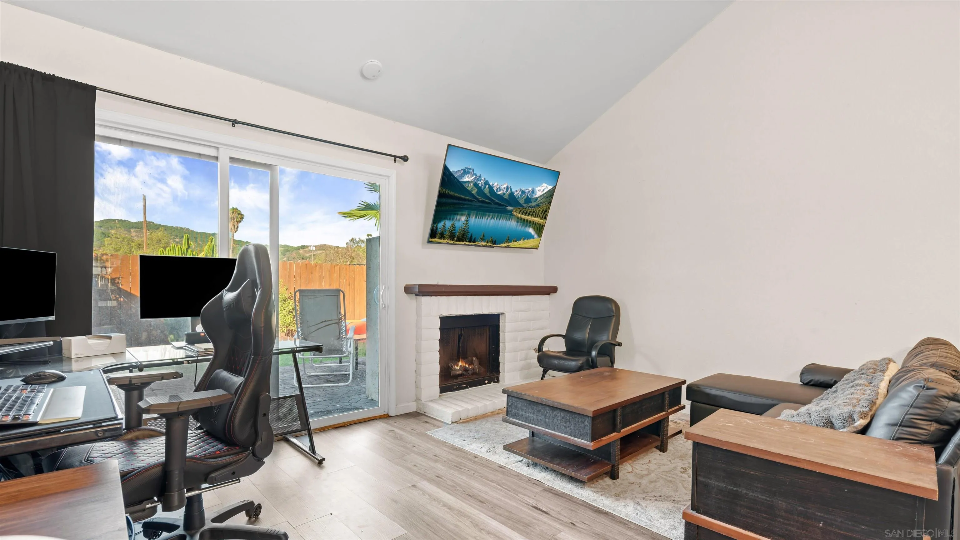 Photo #11: 260016741 Listing: Photo #11