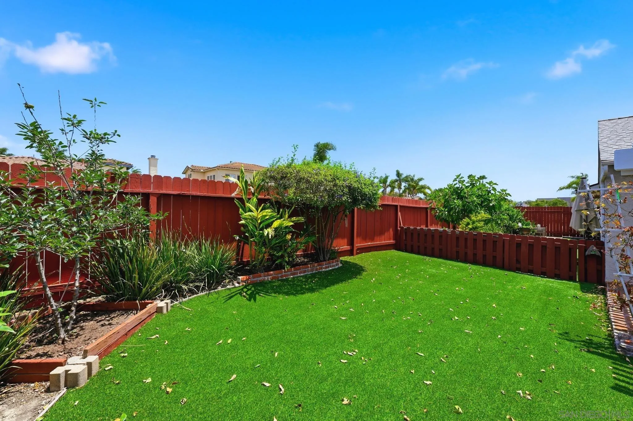 https://cdn.realtyfeed.com/cdn/127/260016758/05c2b0caf289a5bc30ddddb614acb465.webp