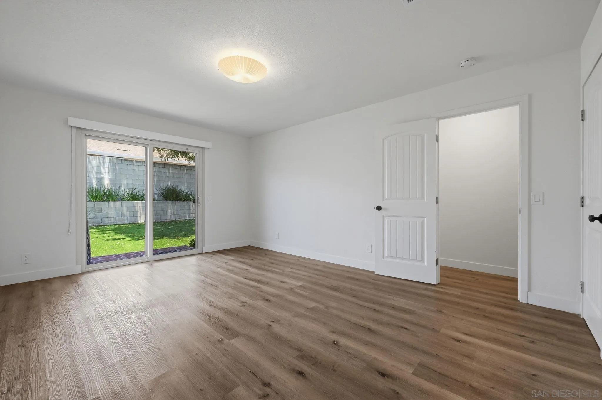 https://cdn.realtyfeed.com/cdn/127/260016758/4f61a1c85656130b3610f51cbbb0f7e7.webp
