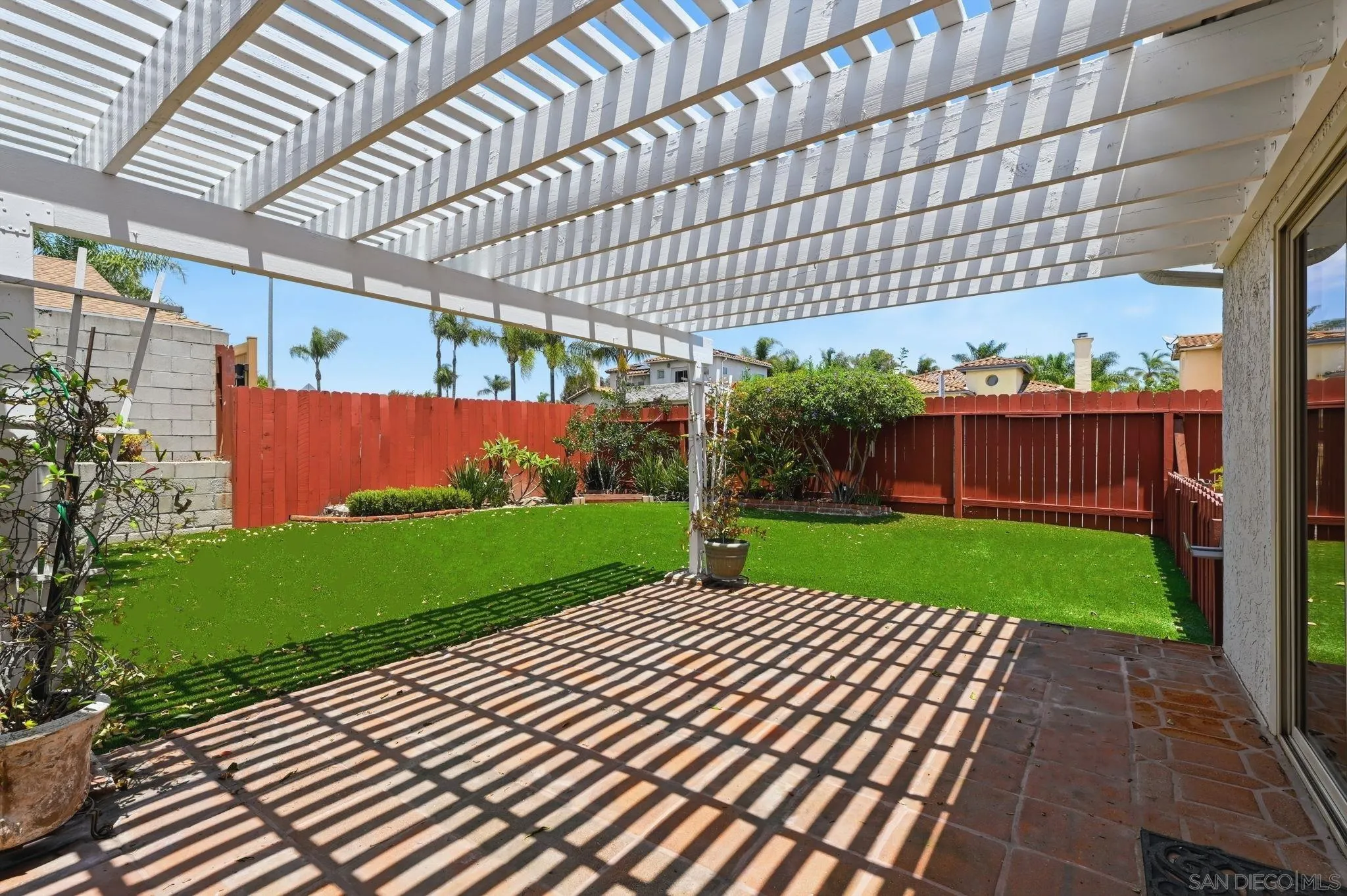 https://cdn.realtyfeed.com/cdn/127/260016758/dd40a9c37484e3bed87a51f890ef16e5.webp