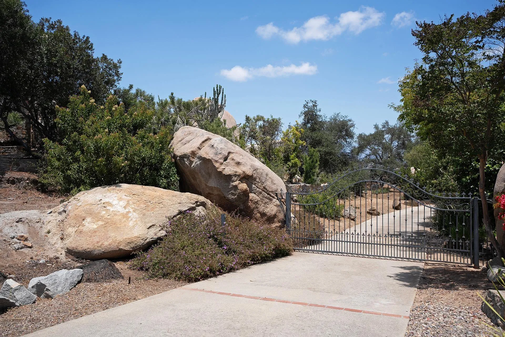 9522 Sage Hill Way, Escondido, CA 92026 - Photo 2 of 61, Escondido, CA