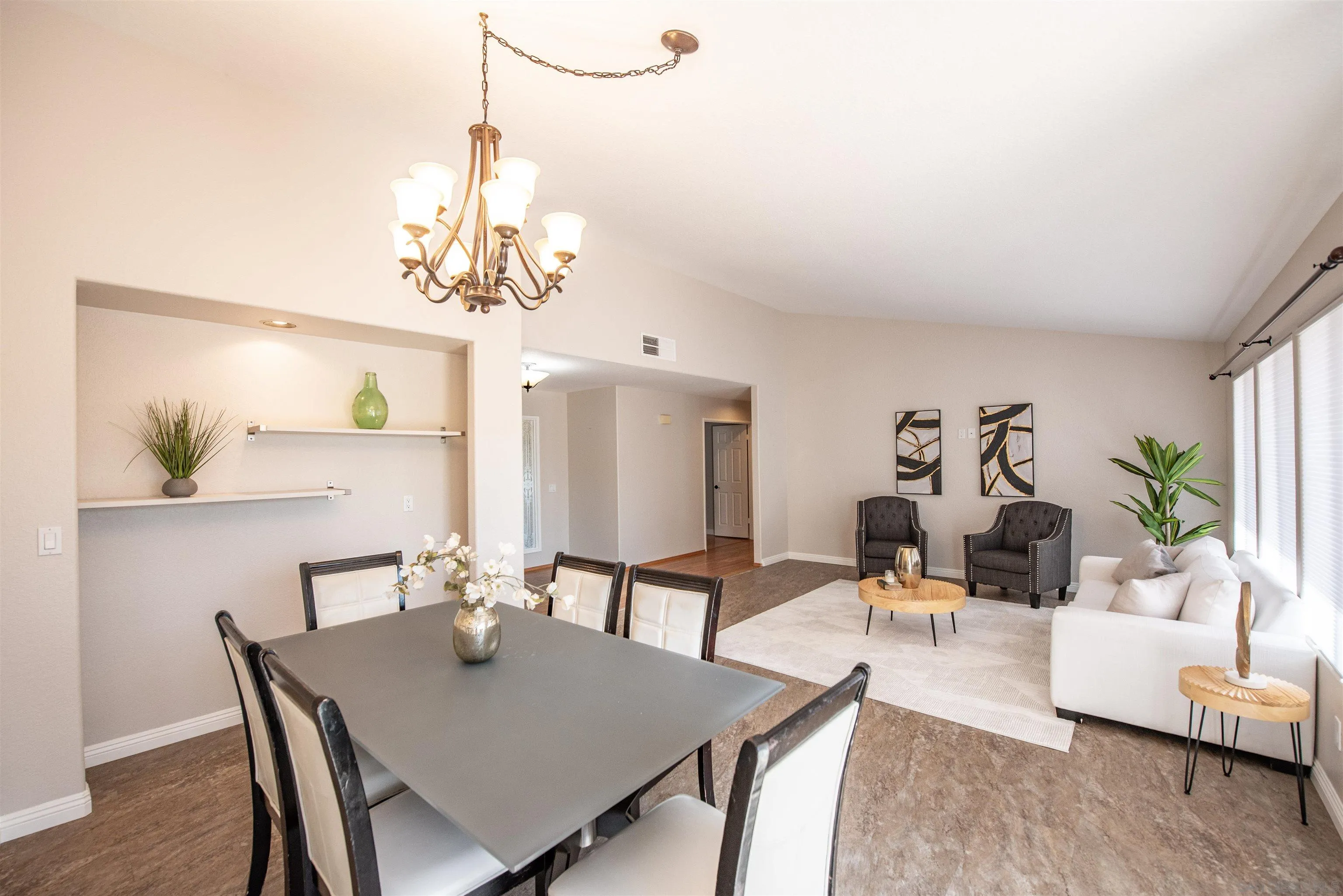 https://cdn.realtyfeed.com/cdn/127/260016761/a10d75fa9204ef1970bca8e1fbff6d7c.webp