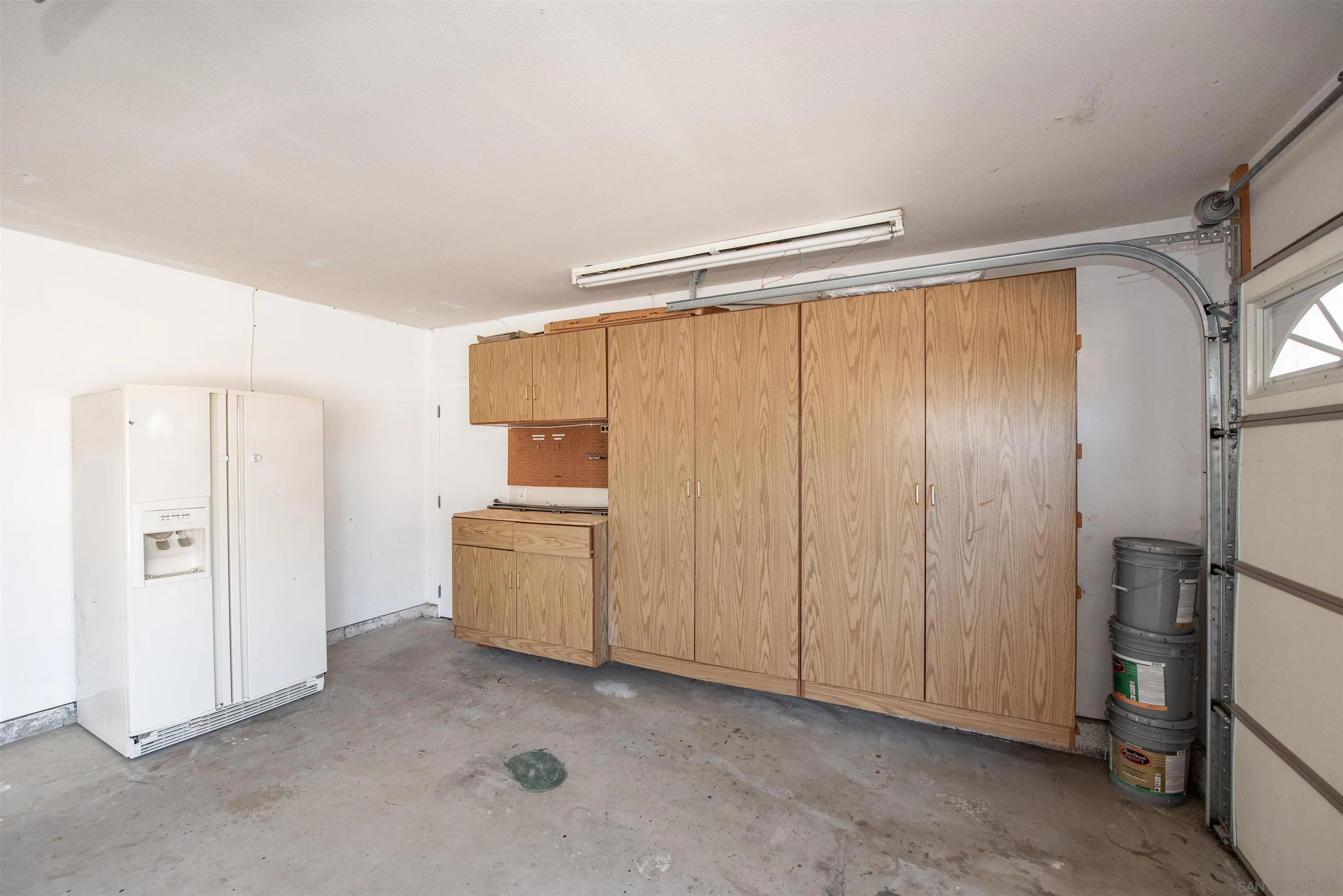 https://cdn.realtyfeed.com/cdn/127/260016761/df295576a9e04e7902694c3cff1fc695.webp