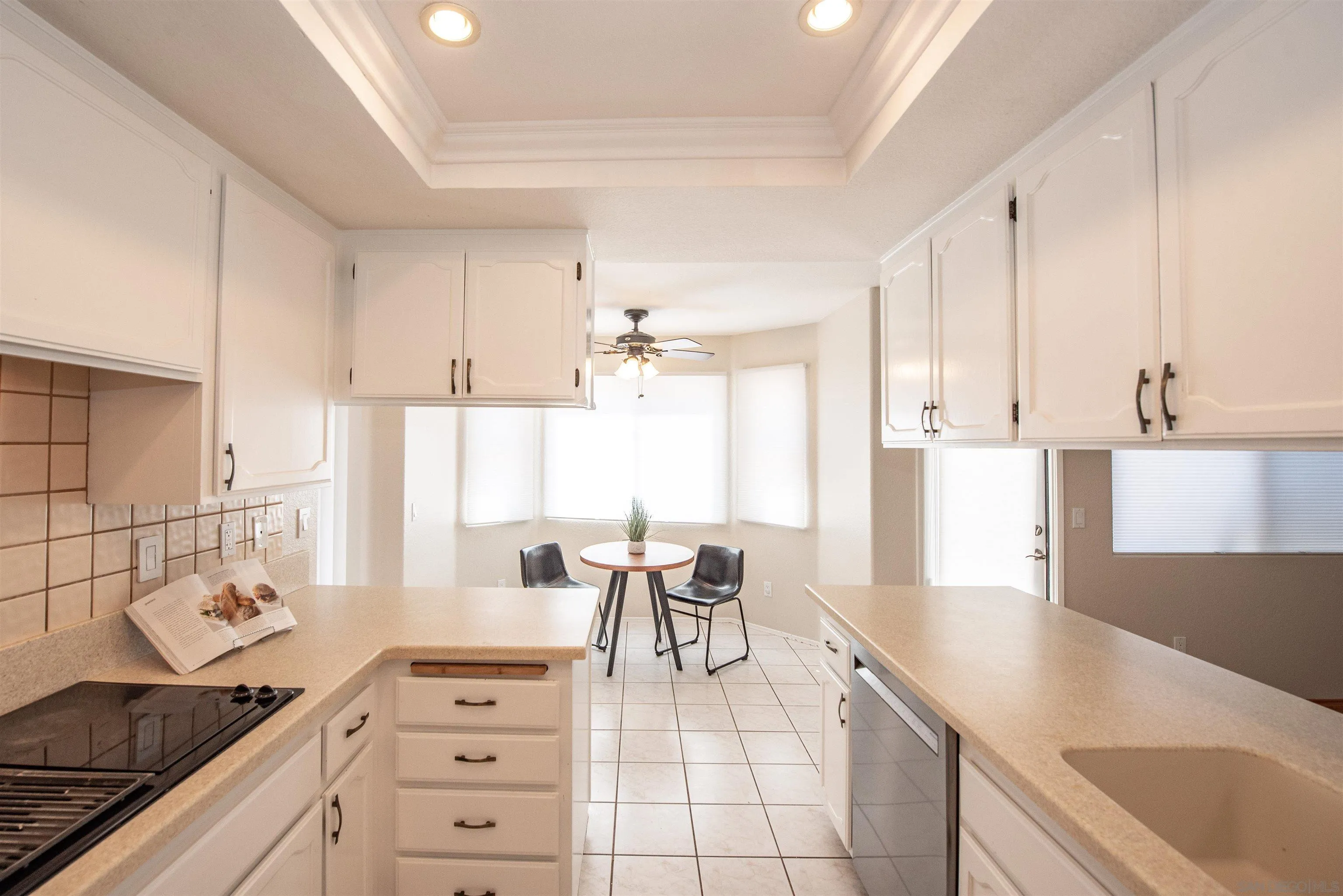 https://cdn.realtyfeed.com/cdn/127/260016761/e2ae1a50e24d29888b066d35262cb789.webp