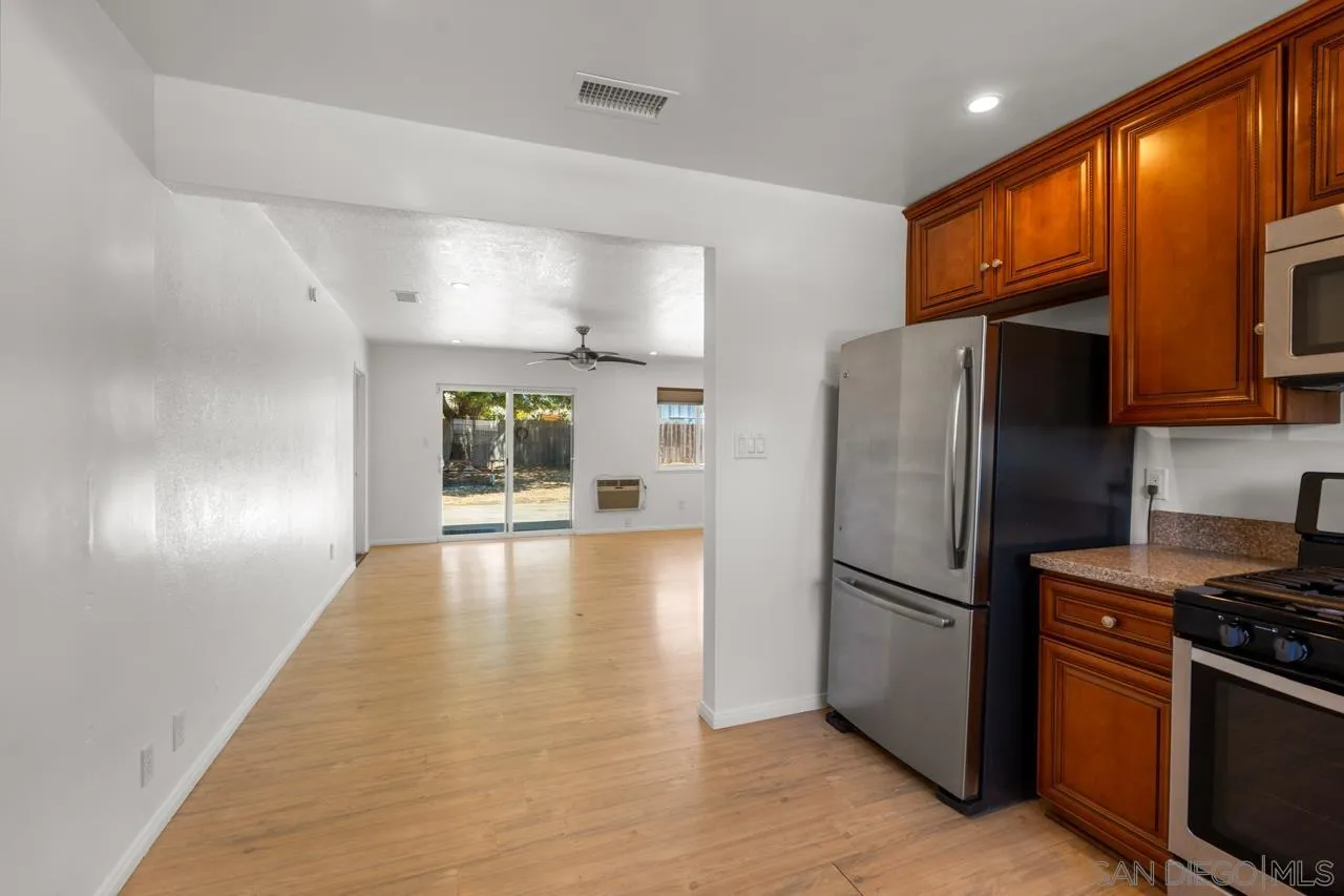 https://cdn.realtyfeed.com/cdn/127/260016763/4a5be580e00080fca996a5932c1170c2.webp