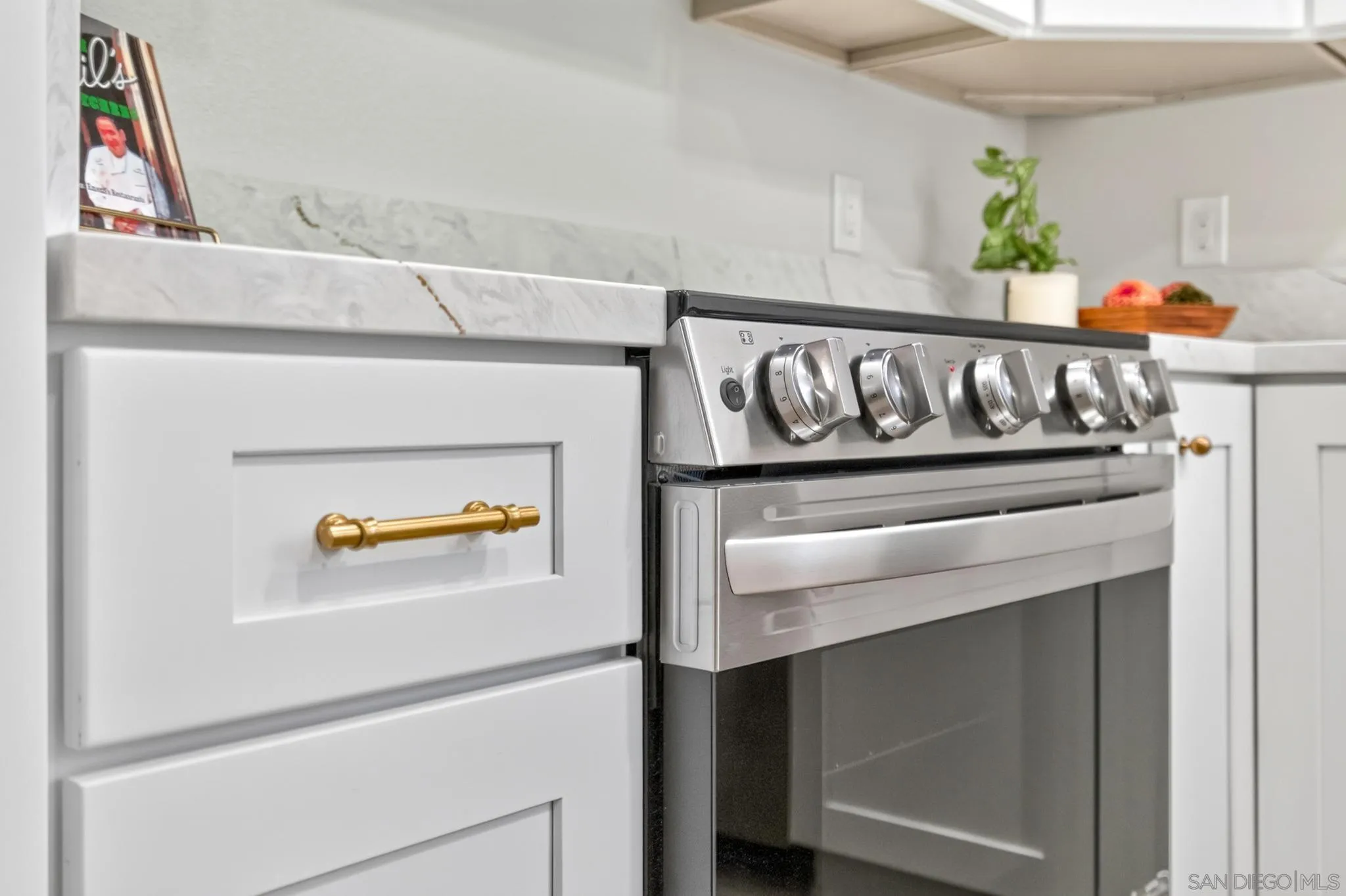 Photo #6: 260016764 Listing: Photo #6