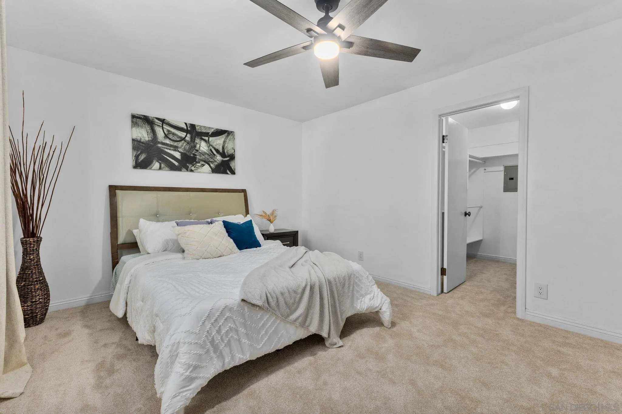 Photo #12: 260016772 Listing: Photo #12