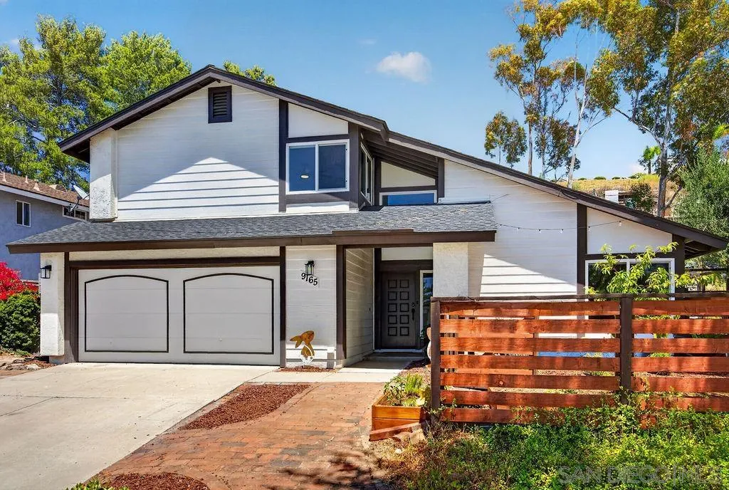 https://cdn.realtyfeed.com/cdn/127/260016776/0acf3c4a3a56a326316b244a38e5773f.webp