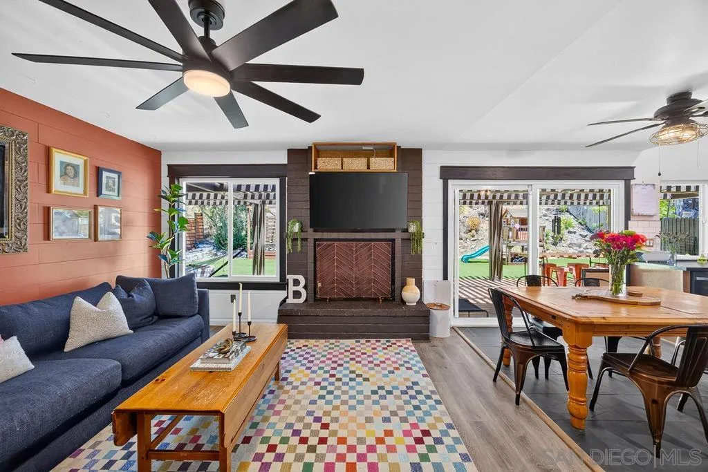 https://cdn.realtyfeed.com/cdn/127/260016776/8594d991af50d02af0579edaceea173d.webp