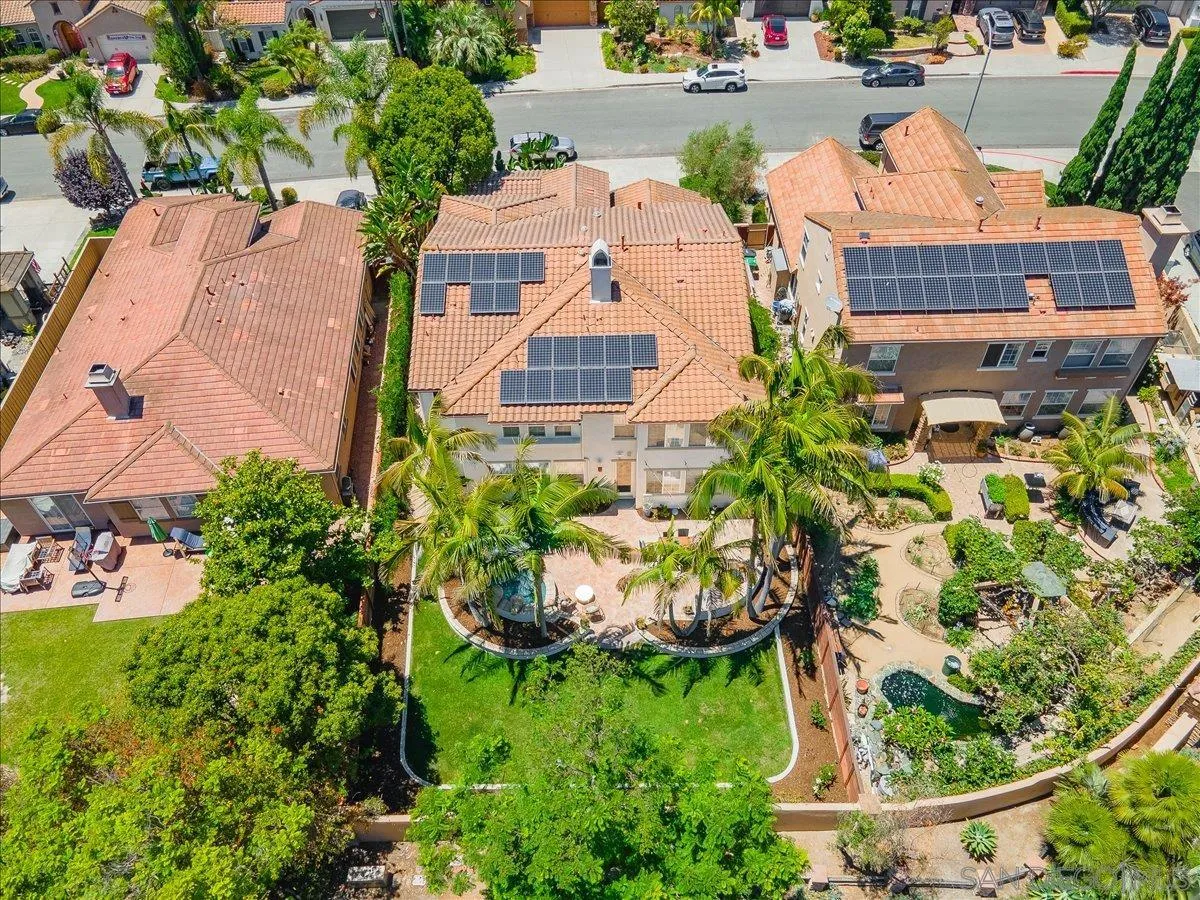 https://cdn.realtyfeed.com/cdn/127/260016782/895fa47f2ee7df68efddac4fd4cf20ba.webp