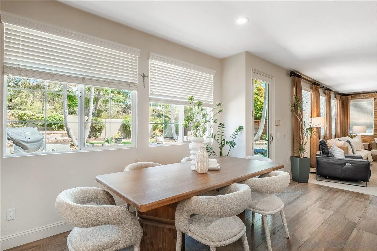https://cdn.realtyfeed.com/cdn/127/260016782/8acf681eea6f3128eced70d668d1b69d.webp