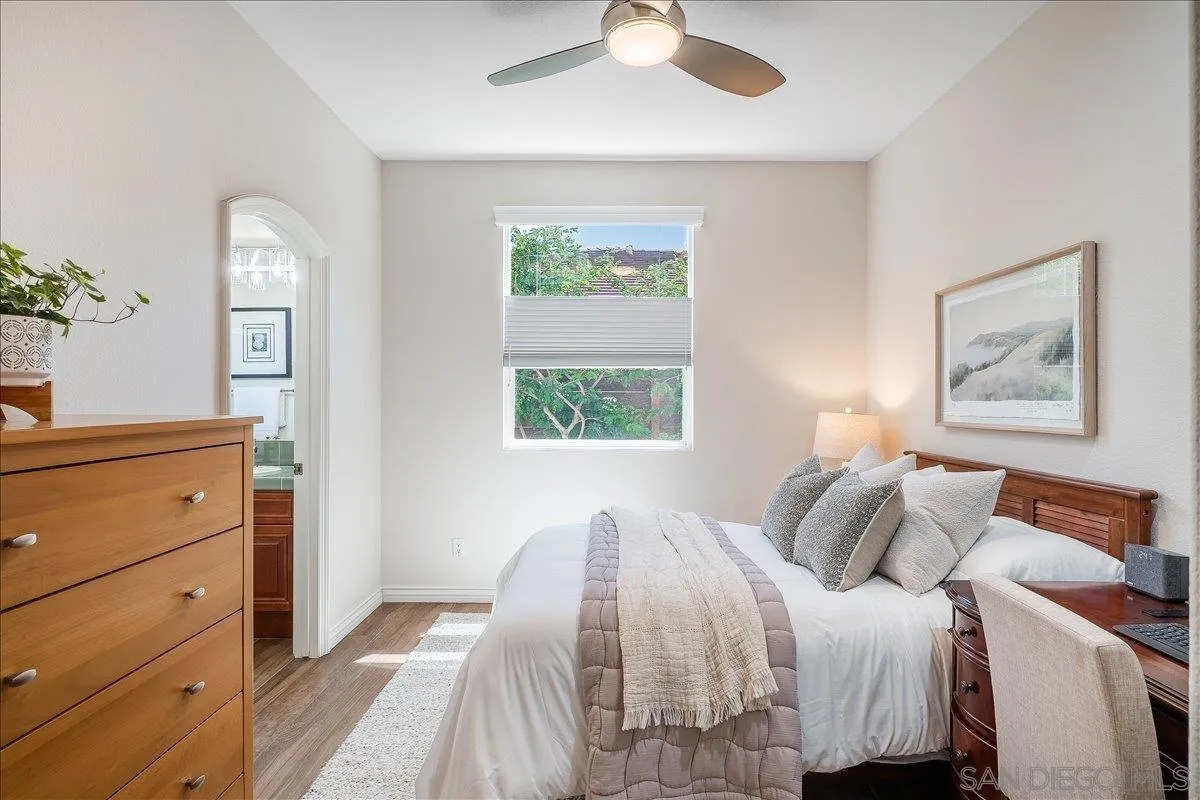 https://cdn.realtyfeed.com/cdn/127/260016782/bbf69e72ddc6595684076e297f98856d.webp