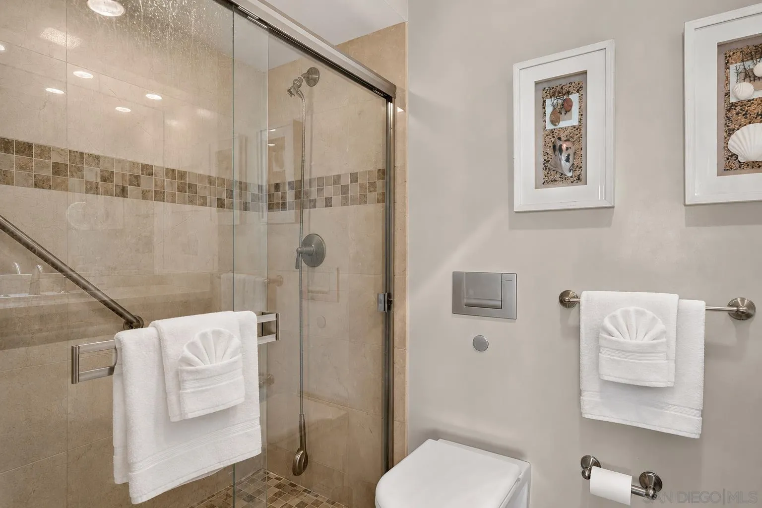 https://cdn.realtyfeed.com/cdn/127/260016783/f2cb9ff3303e4431812ce1fbf0bd2a85.webp