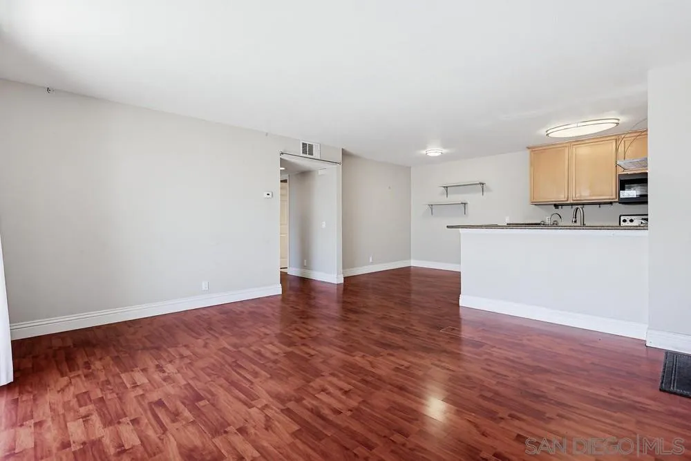 Photo #14: 260016790 Listing: Photo #14