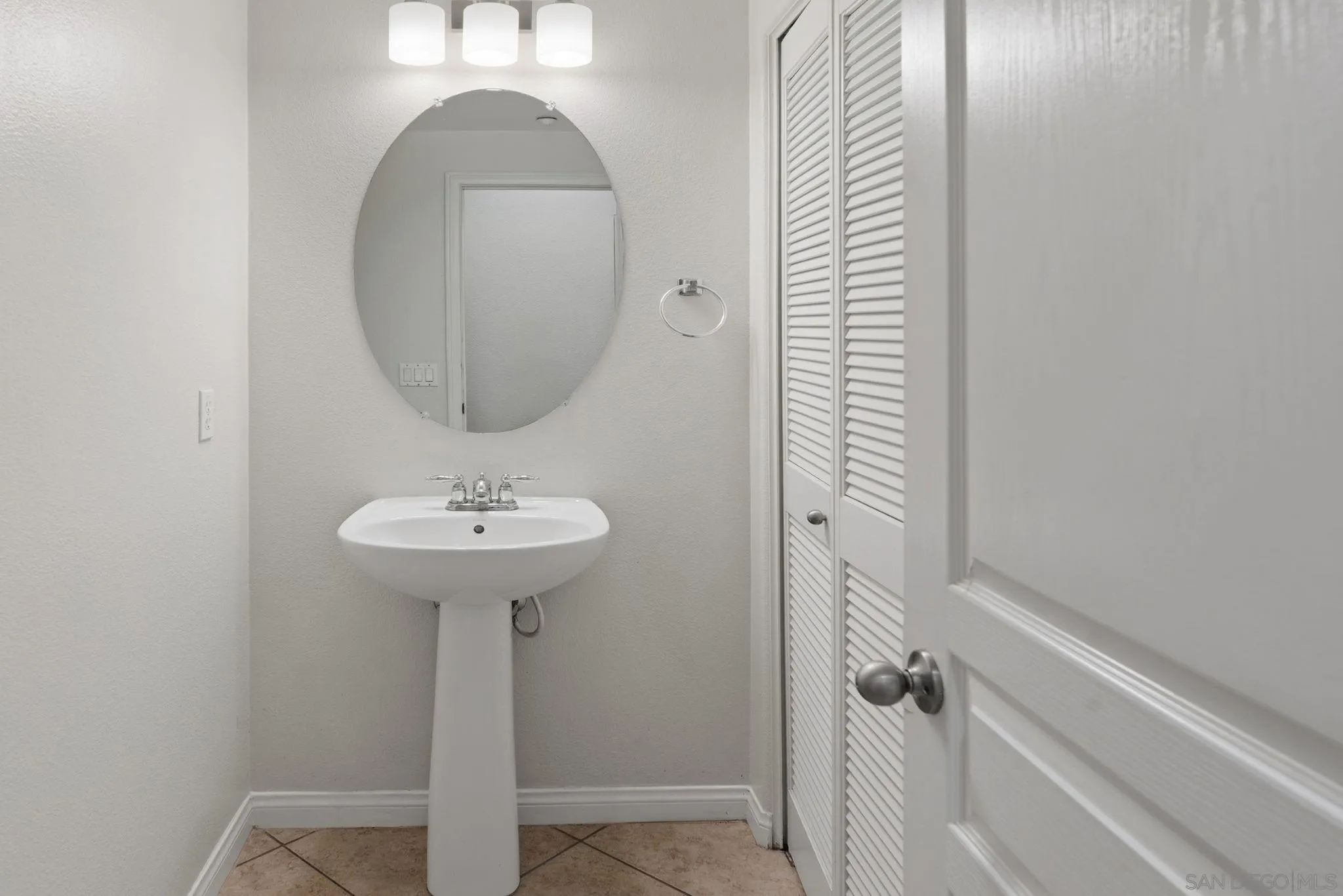 Photo #15: 260016801 Listing: Photo #15