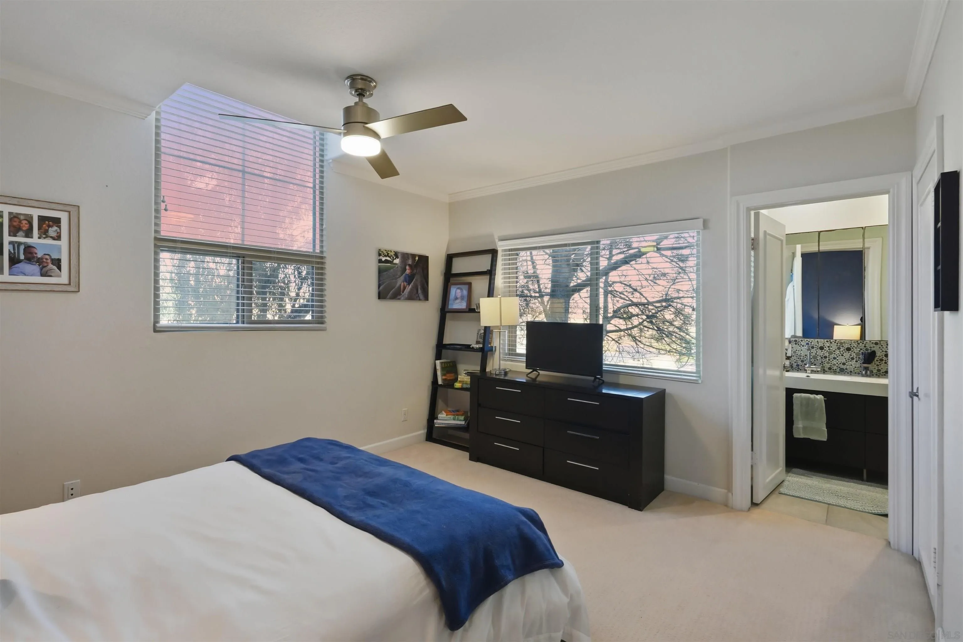 https://cdn.realtyfeed.com/cdn/127/260016802/265b6898132331d8d700fb72762fd2be.webp