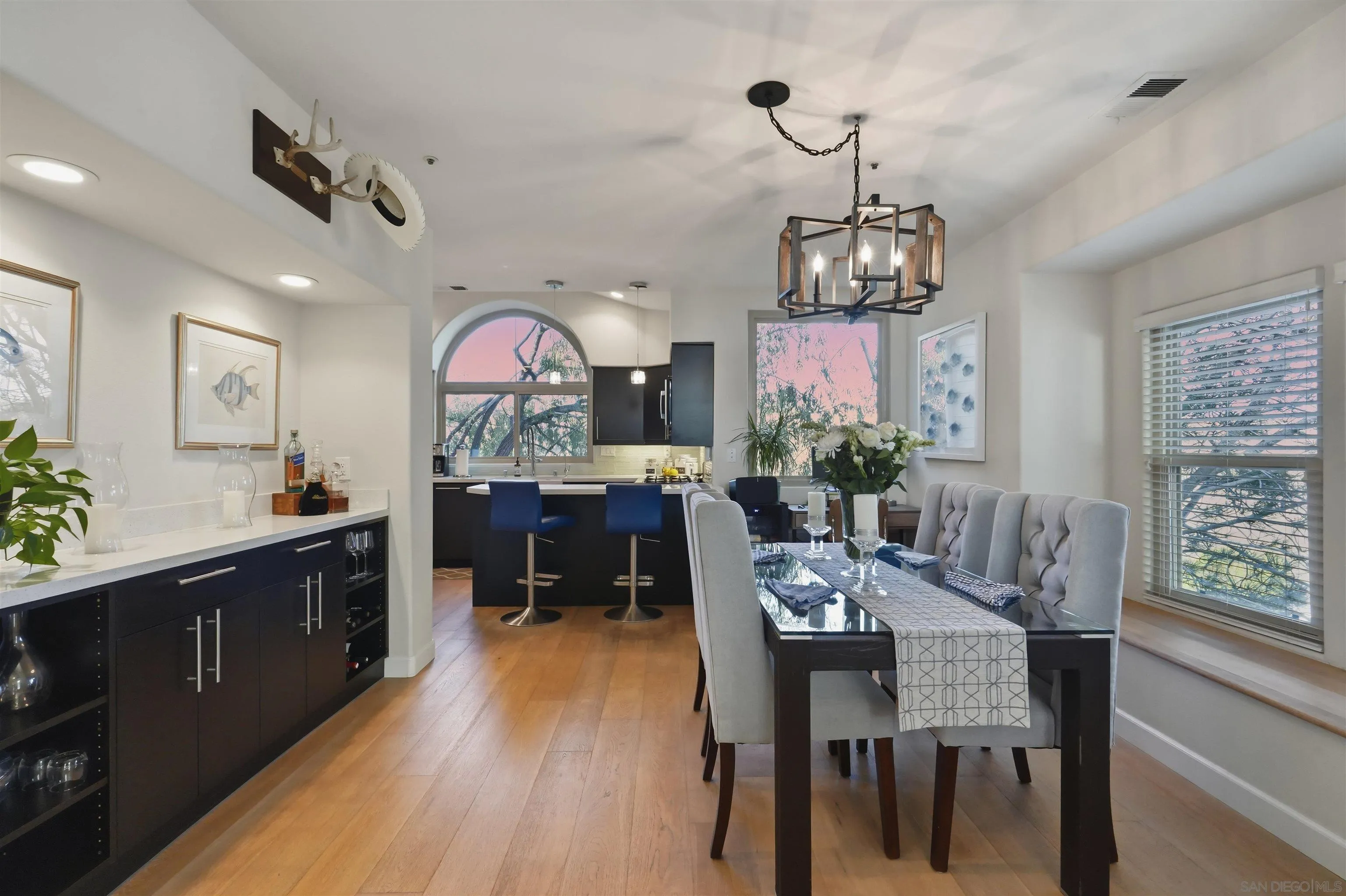 https://cdn.realtyfeed.com/cdn/127/260016802/821750a737e695ec32084b074bcb4851.webp