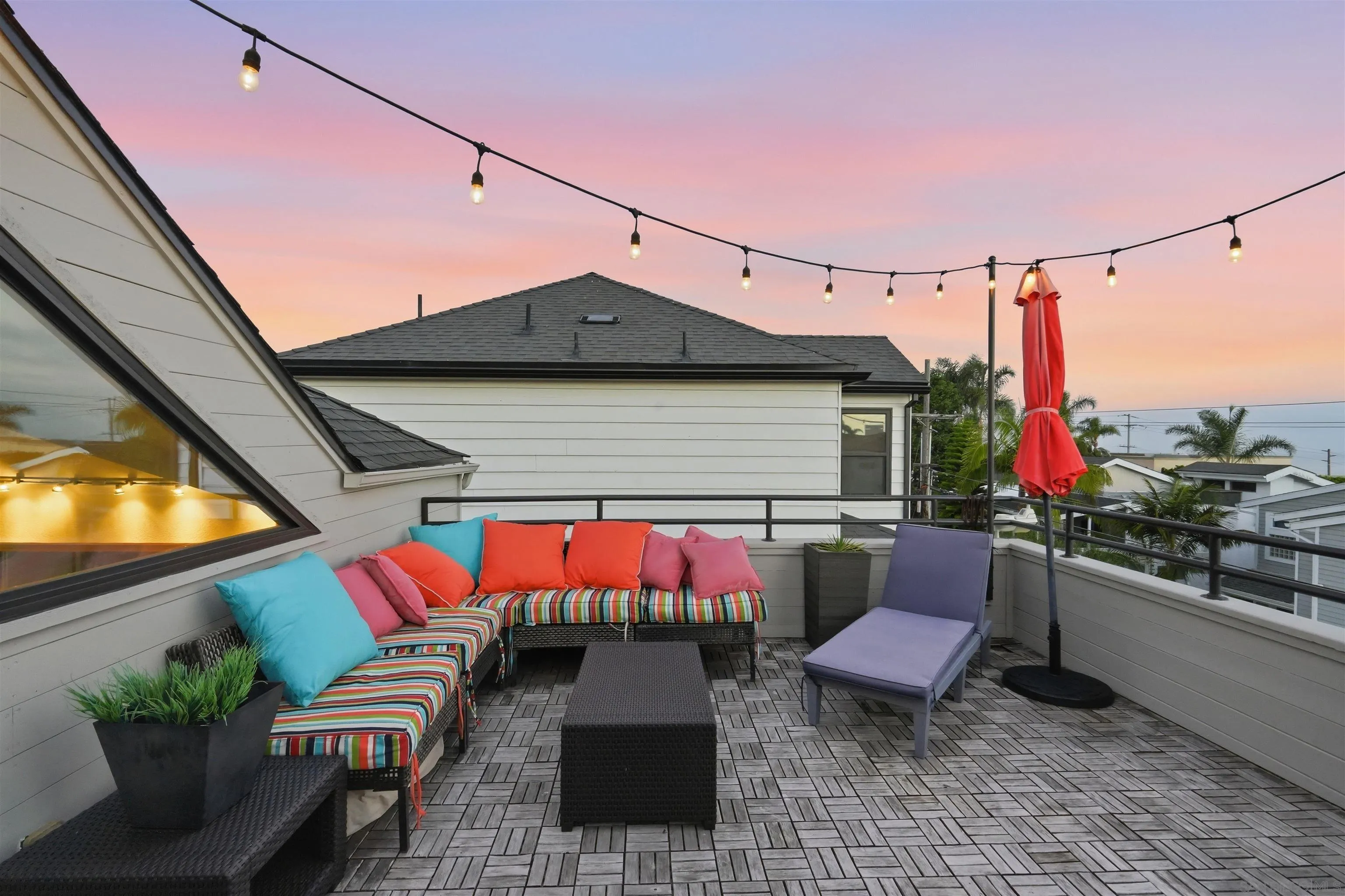 https://cdn.realtyfeed.com/cdn/127/260016802/ec10bdb3415c9d2ec27dbab758c2b102.webp