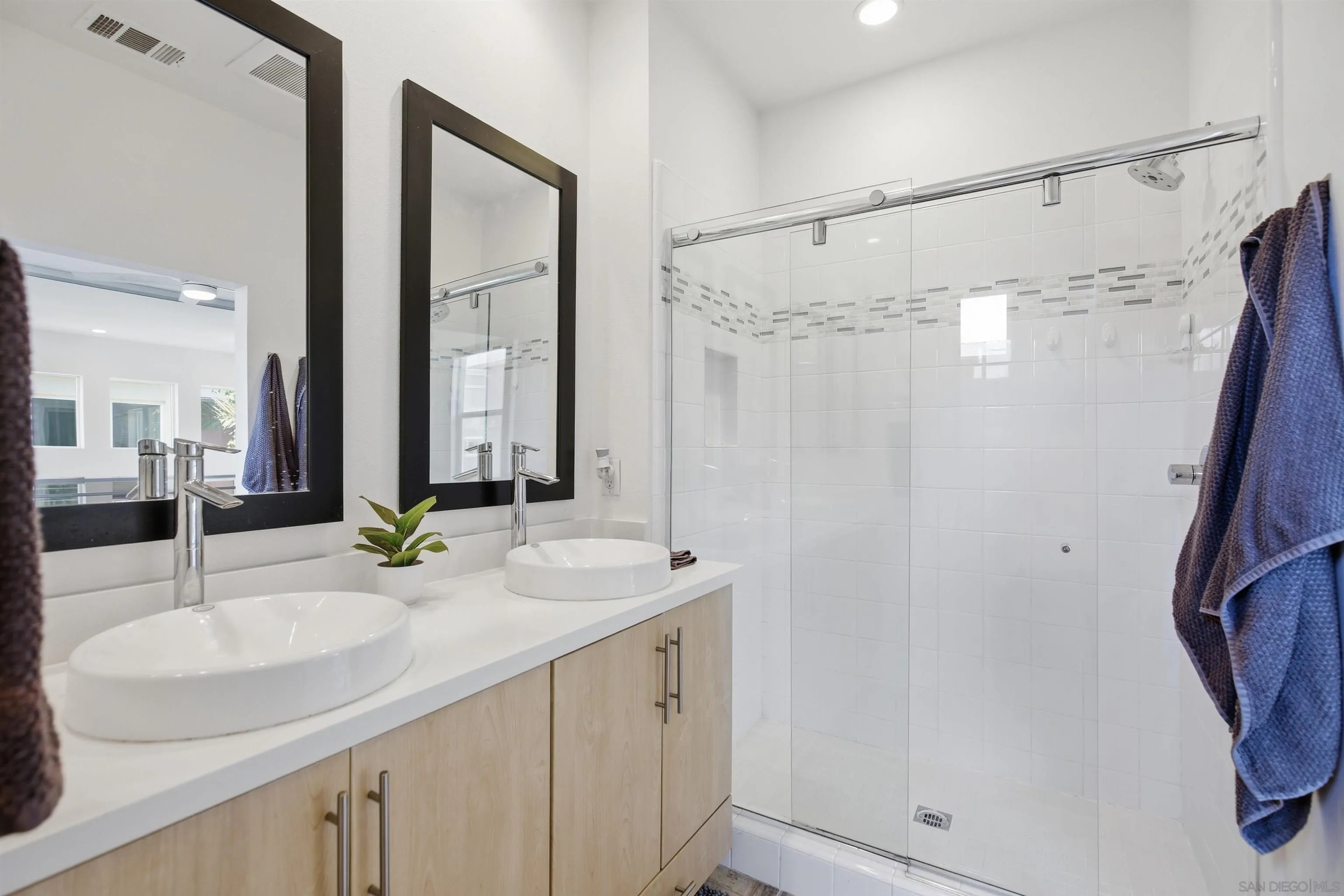 Photo #19: 260016803 Listing: Photo #19