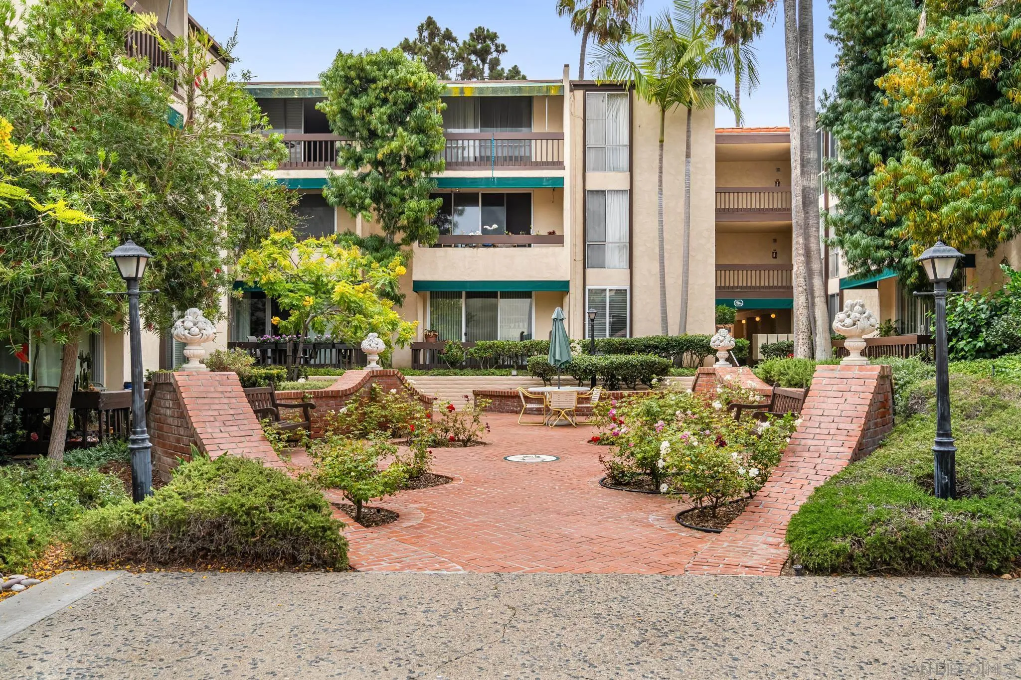 Photo #33: 260016804 Listing: Photo #33