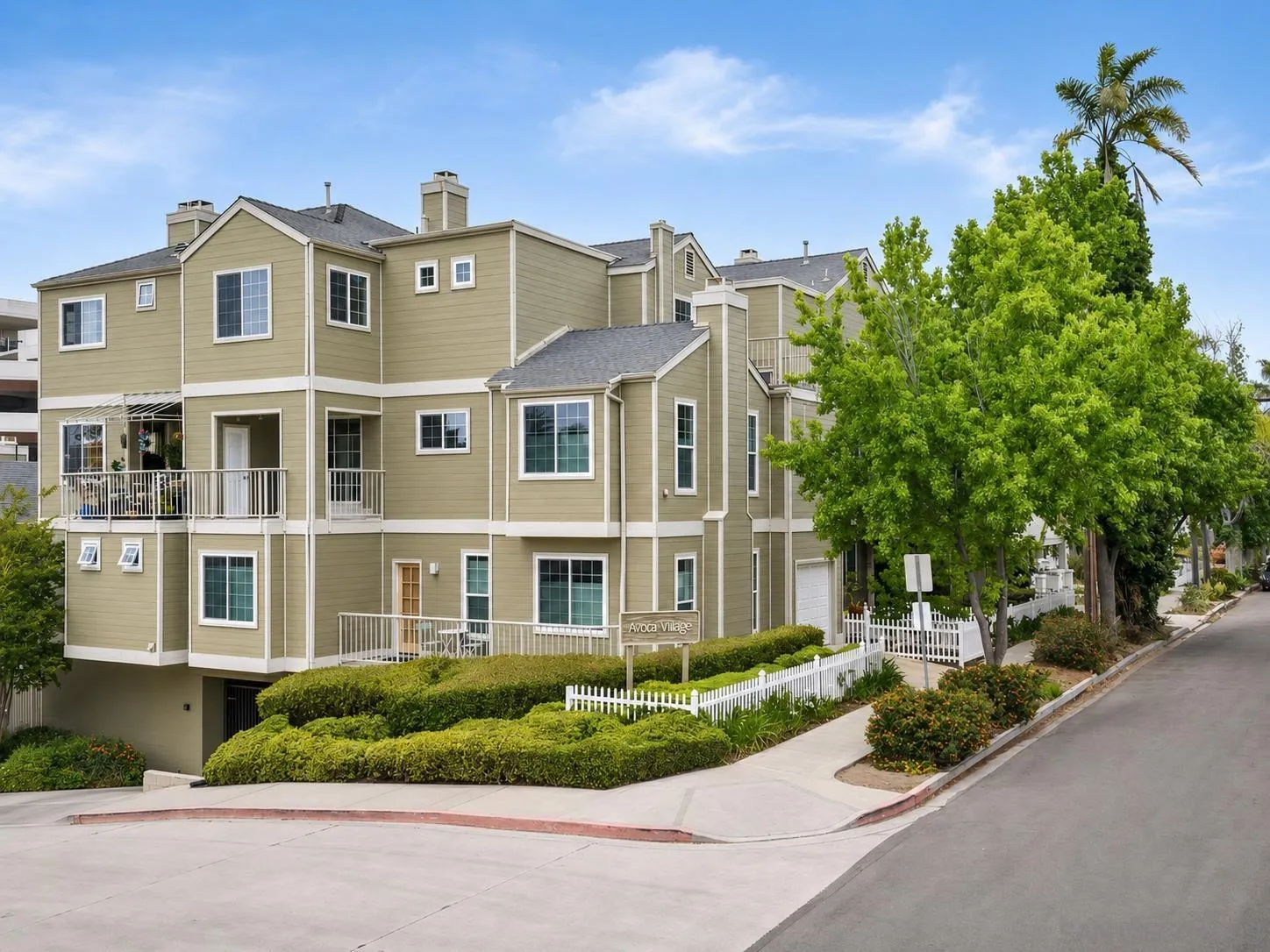 Photo #14: 260016806 Listing: Photo #14