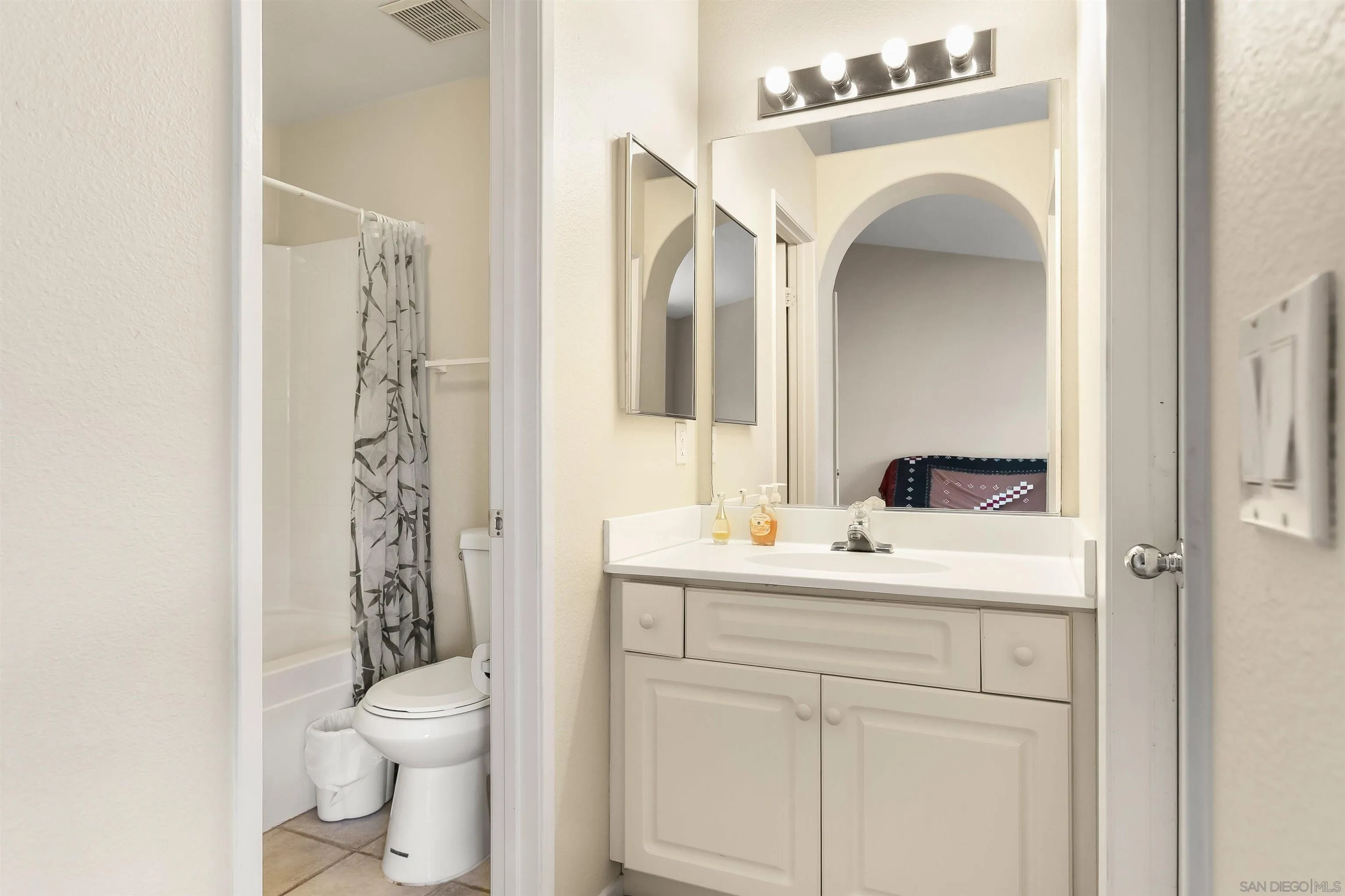 Photo #28: 260016811 Listing: Photo #28