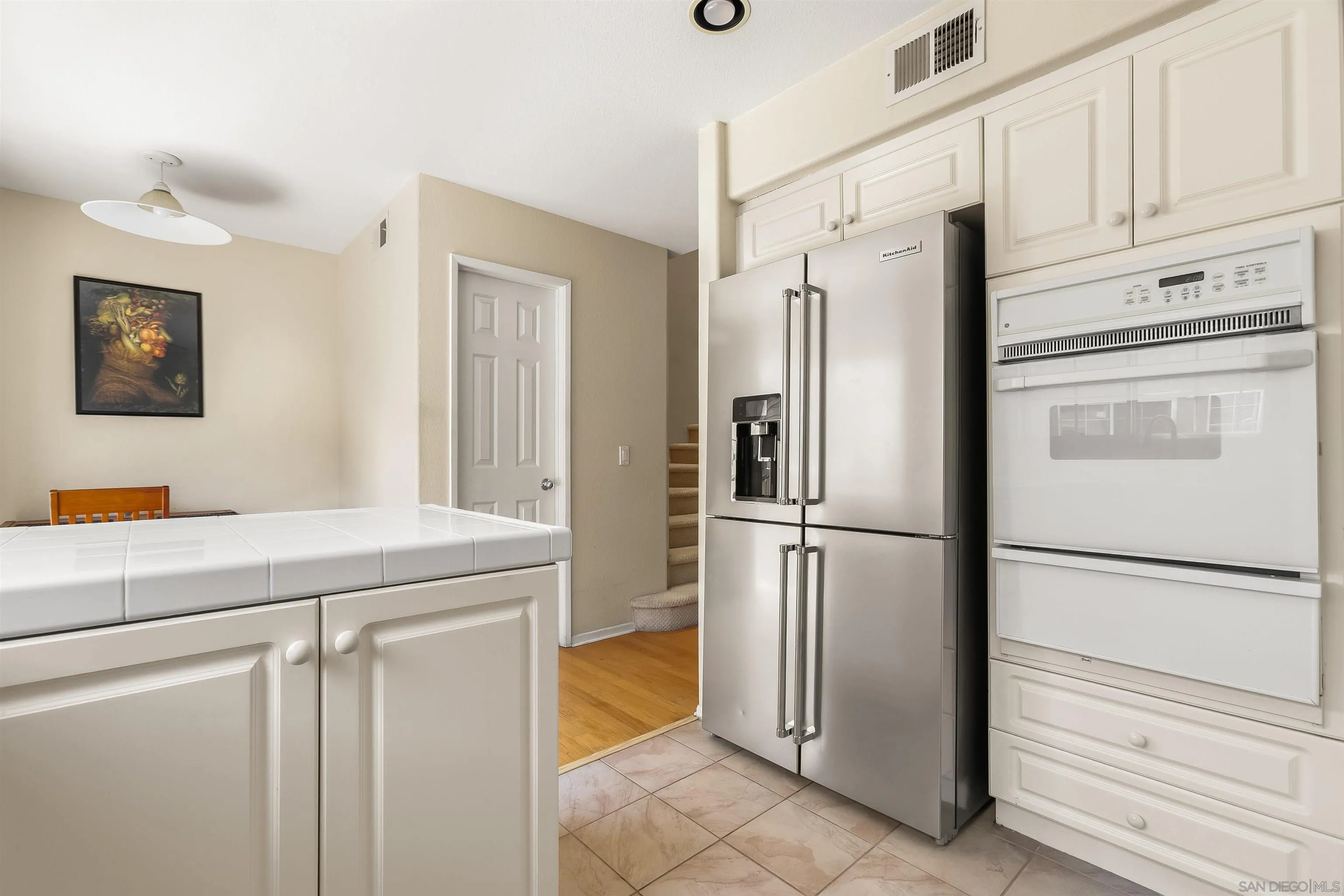 Photo #11: 260016811 Listing: Photo #11