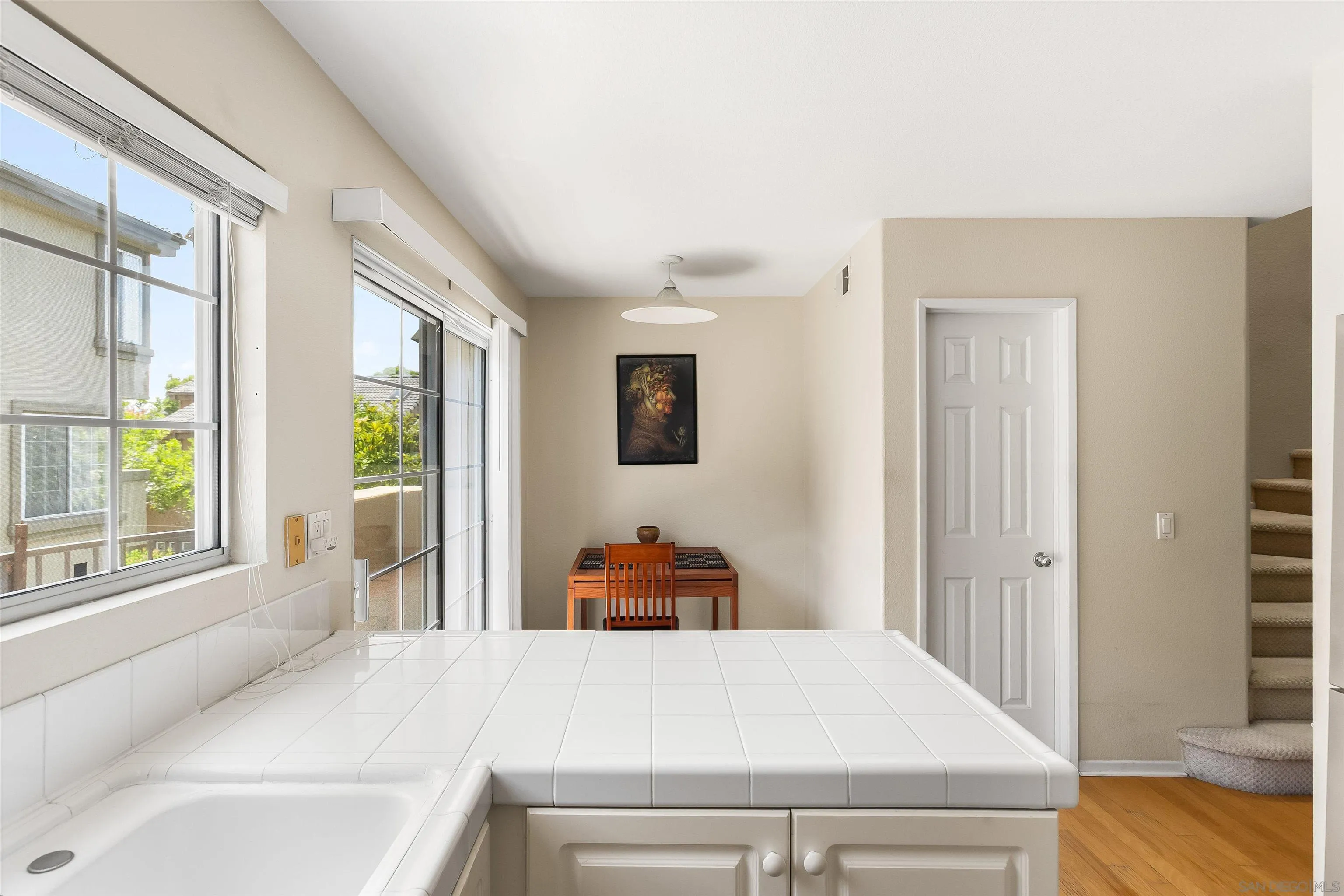 Photo #12: 260016811 Listing: Photo #12