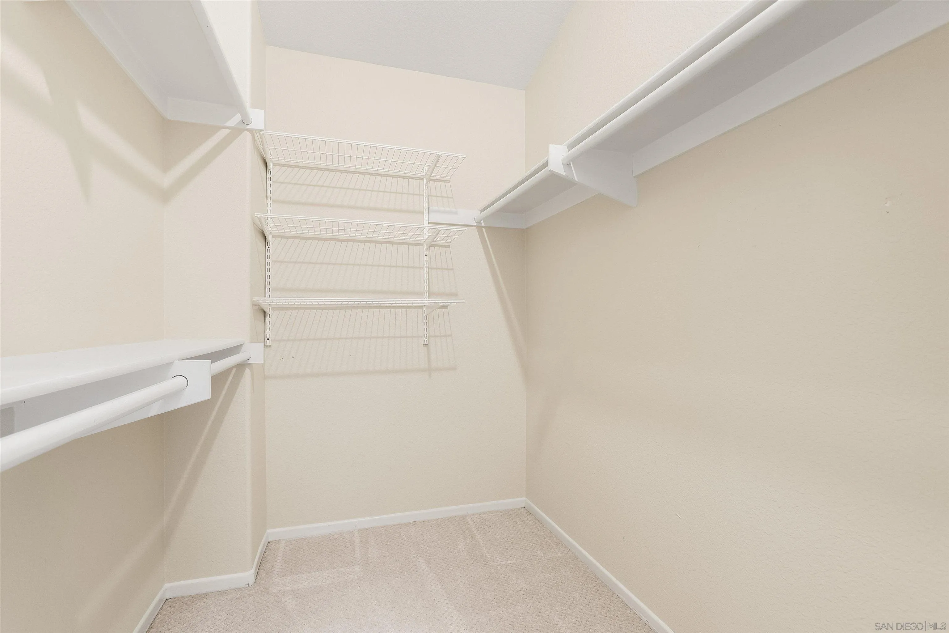 Photo #24: 260016811 Listing: Photo #24