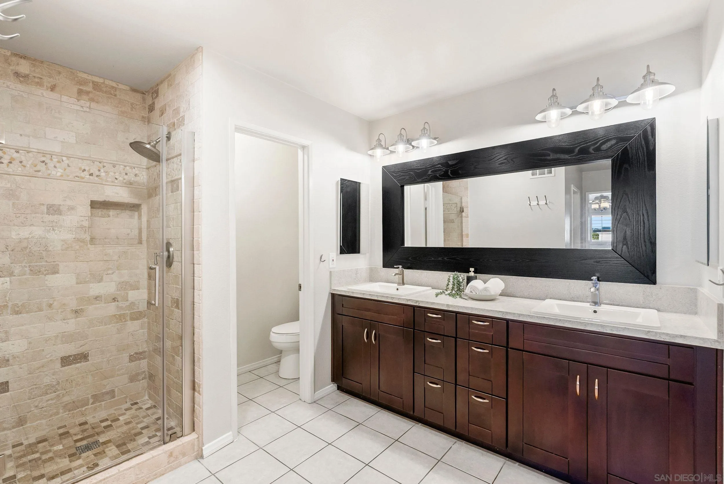 Photo #10: 260016815 Listing: Photo #10