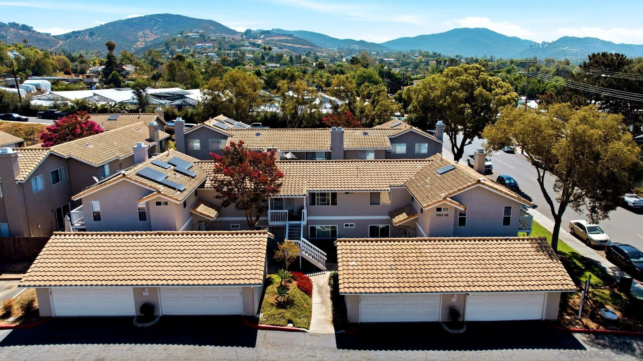 https://cdn.realtyfeed.com/cdn/127/260016816/4472e6e22f0d356b7748f616175b7075.webp