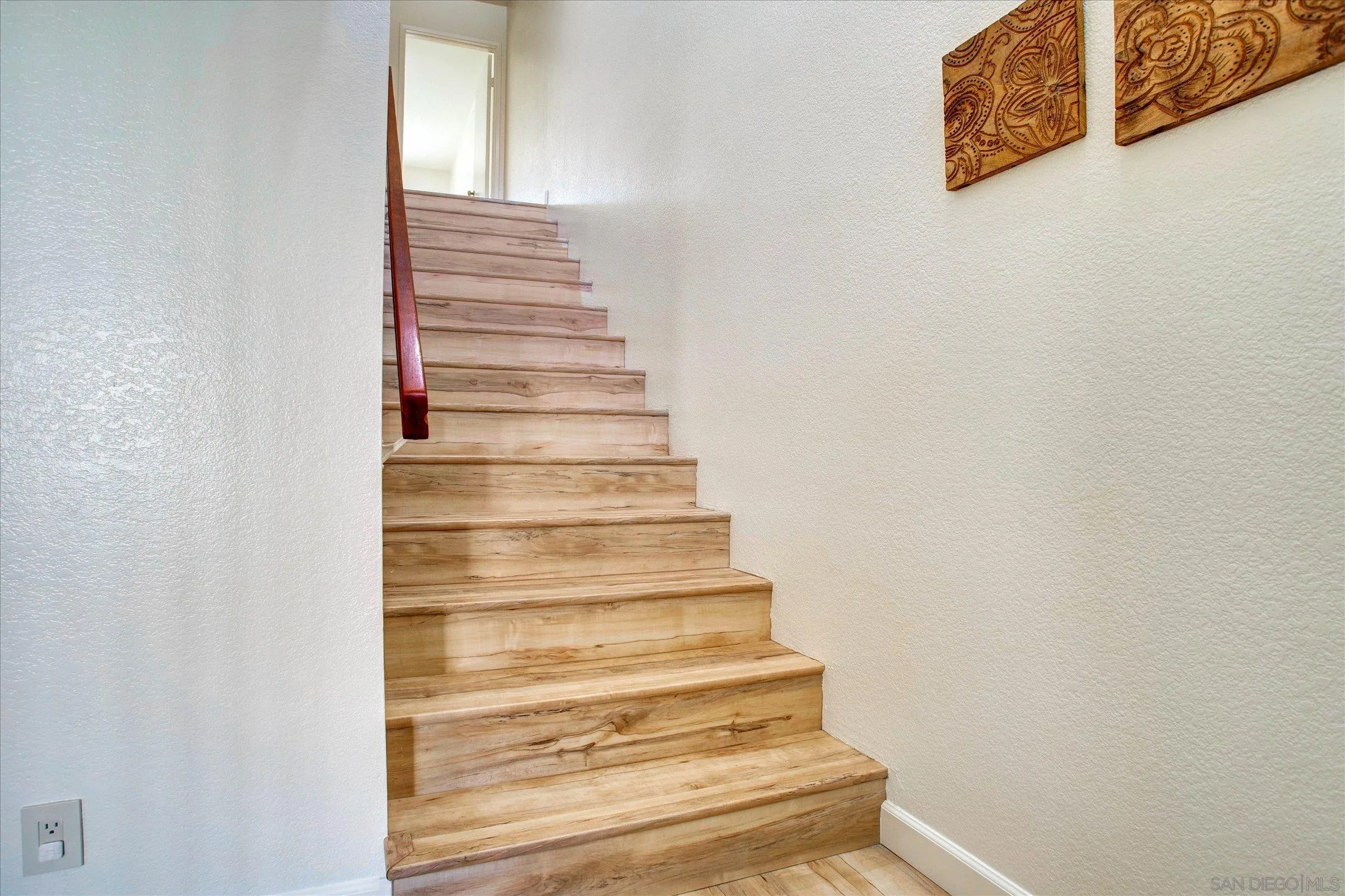 Photo #13: 260016820 Listing: Photo #13