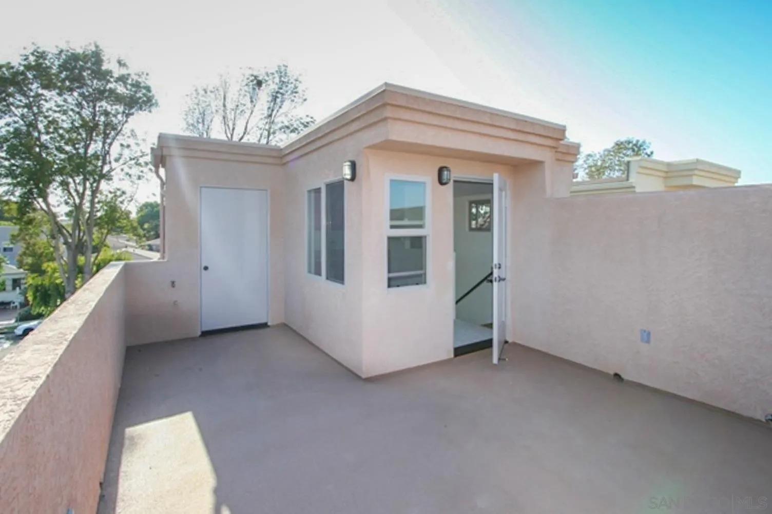 https://cdn.realtyfeed.com/cdn/127/260016824/e681ac62c50fae829ea400307378b6c4.webp