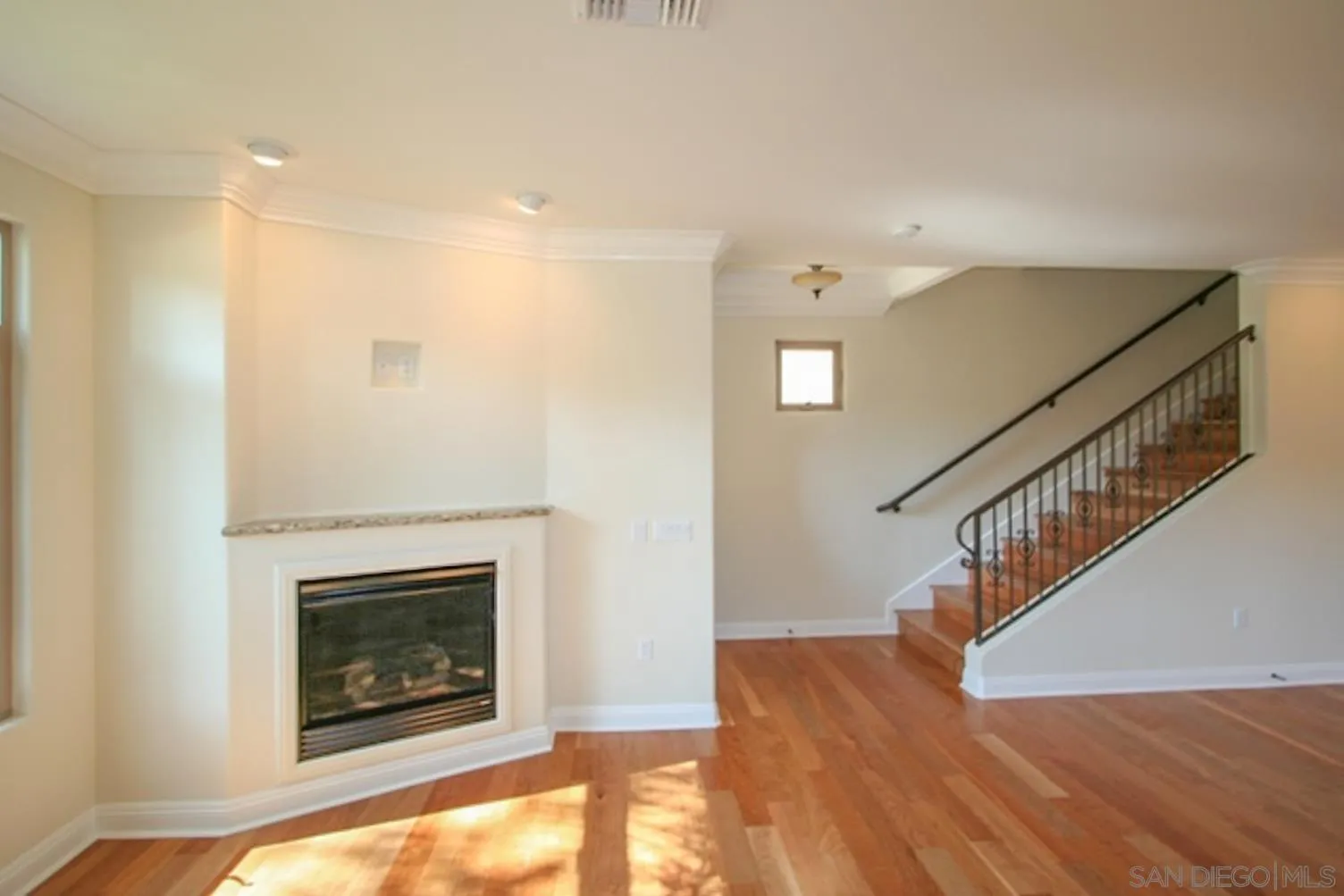 3951 Sequoia Street, San Diego, CA 92109 - Photo 5 of 14, San Diego, CA