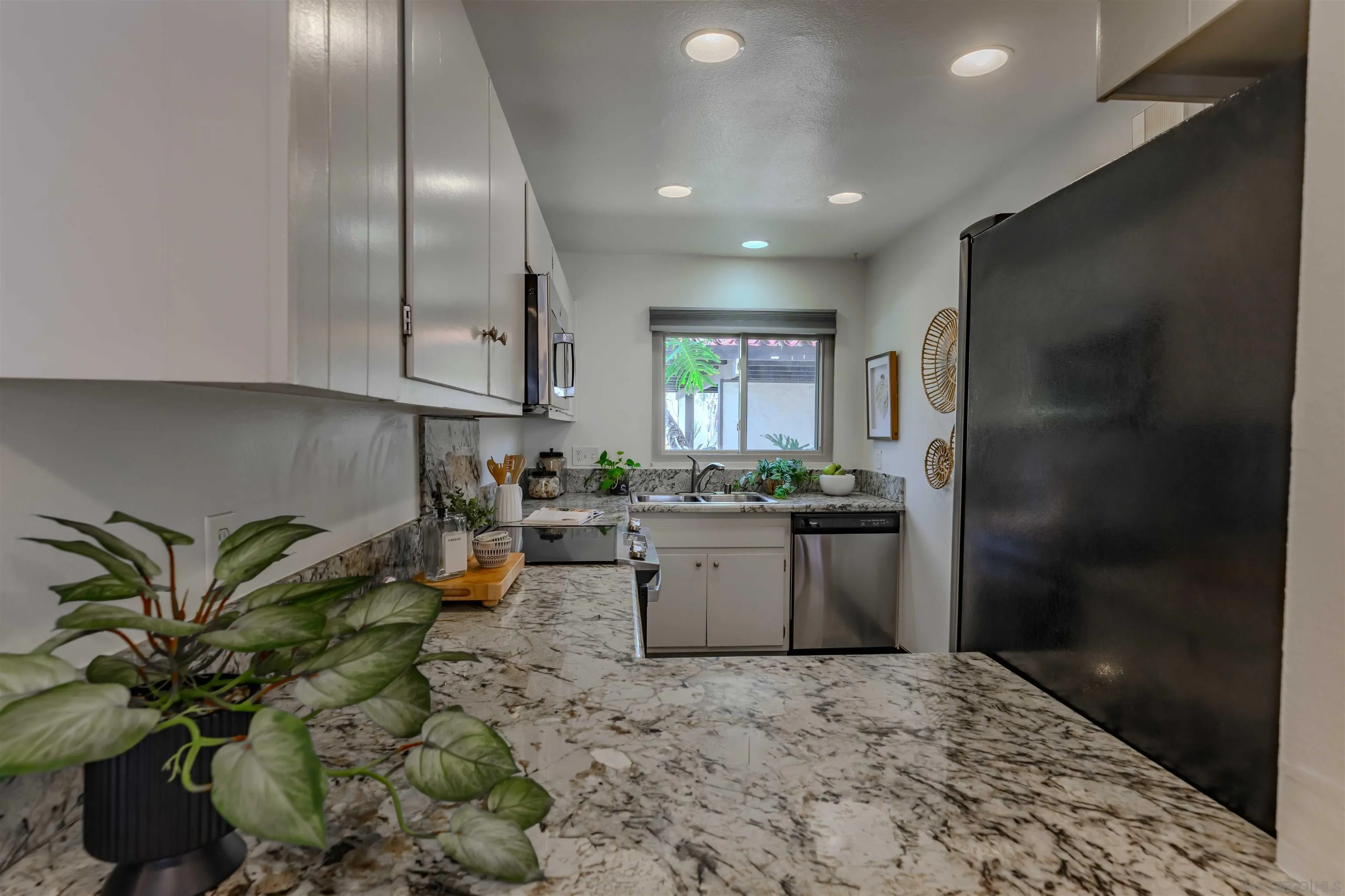 Photo #9: 260016827 Listing: Photo #9