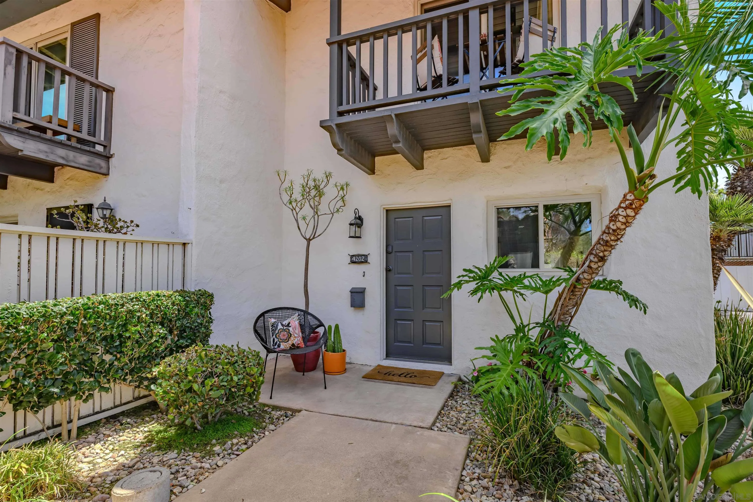 Photo #1: 260016827 Listing: Photo #1