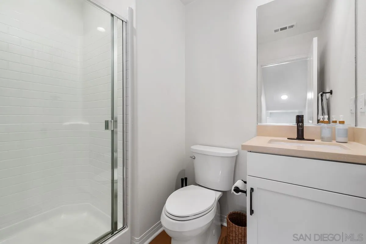 Photo #19: 260016828 Listing: Photo #19