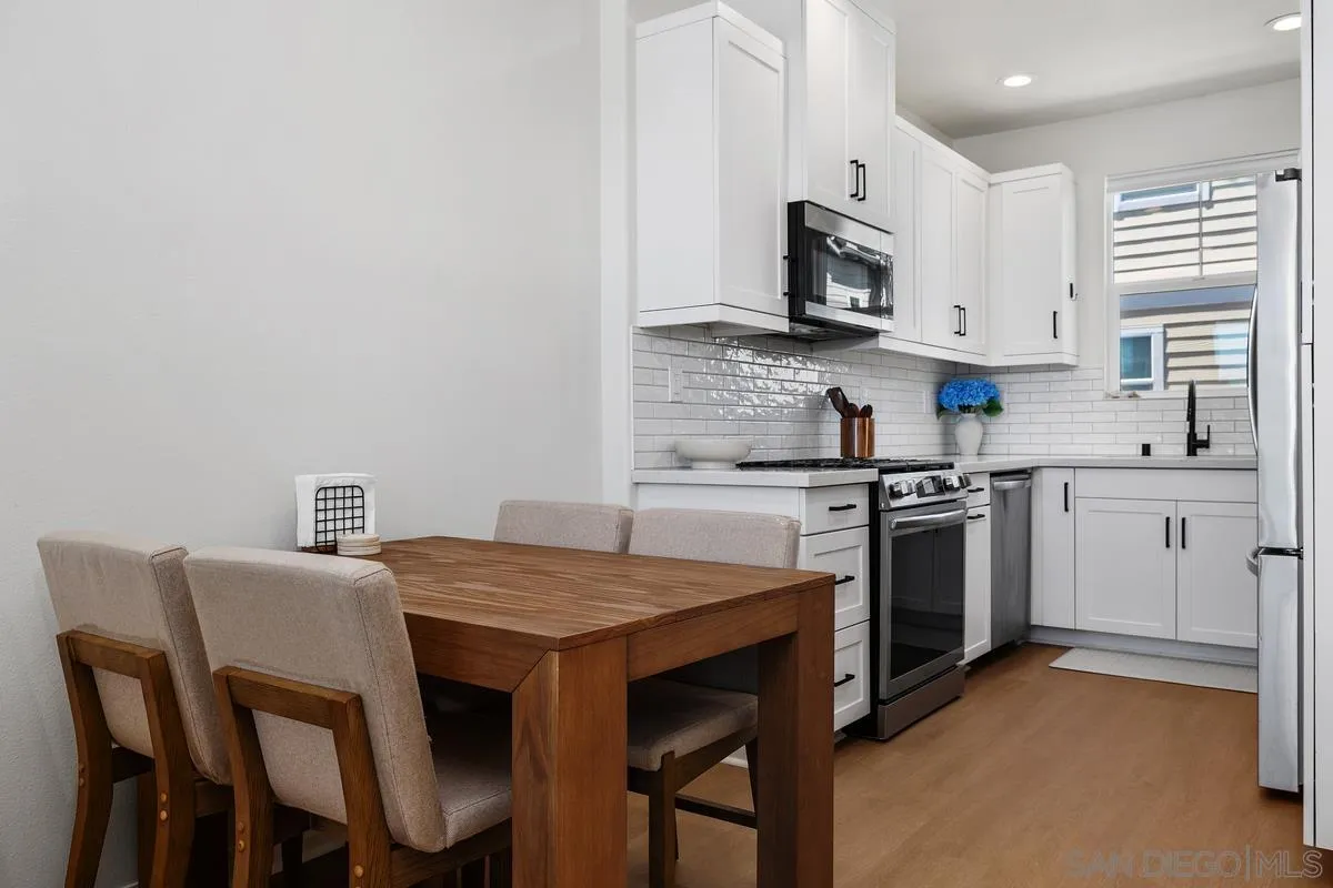 Photo #10: 260016828 Listing: Photo #10