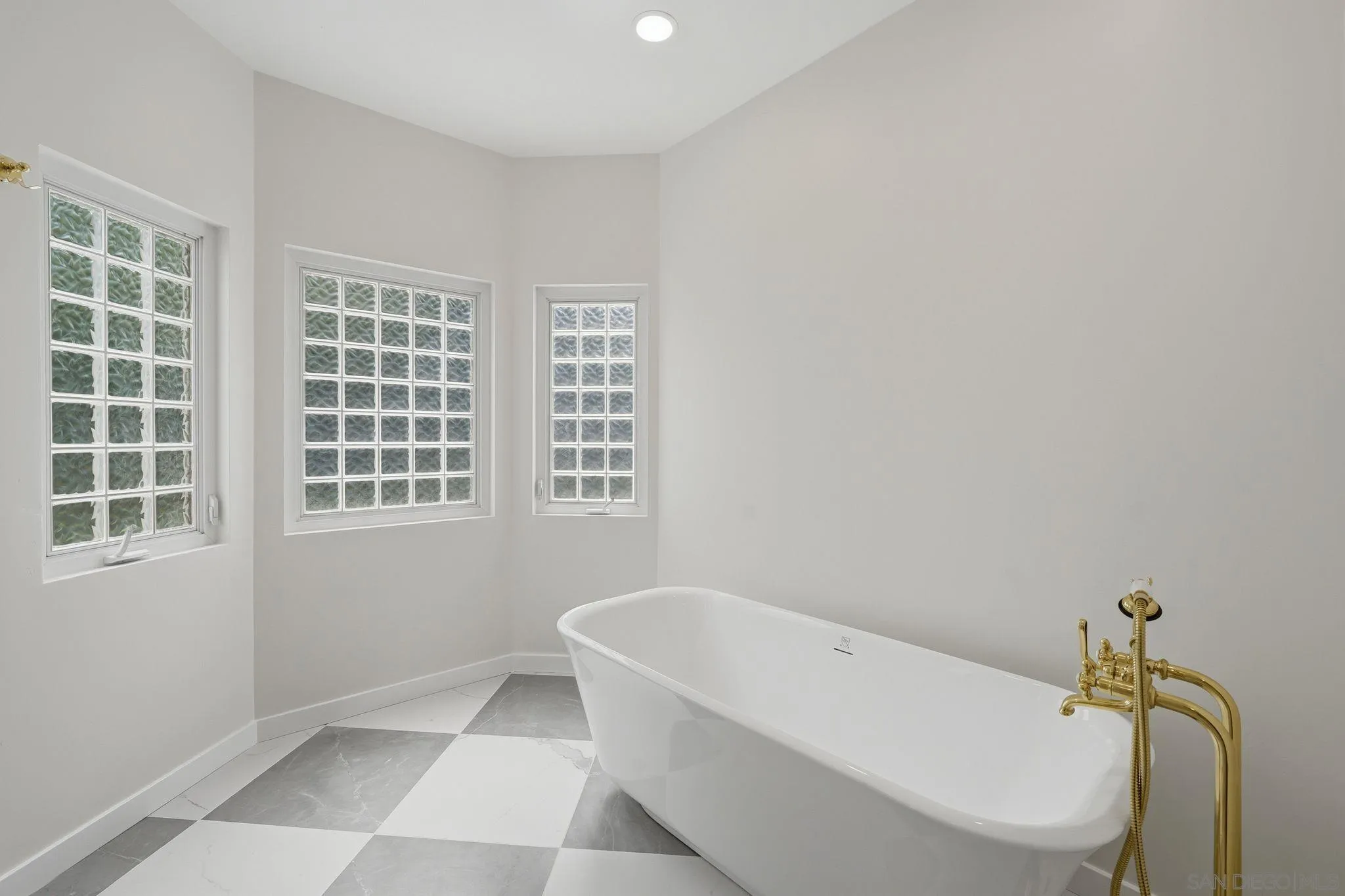 5137 San Aquario, San Diego, CA 92109 - Photo 5 of 50, San Diego, CA