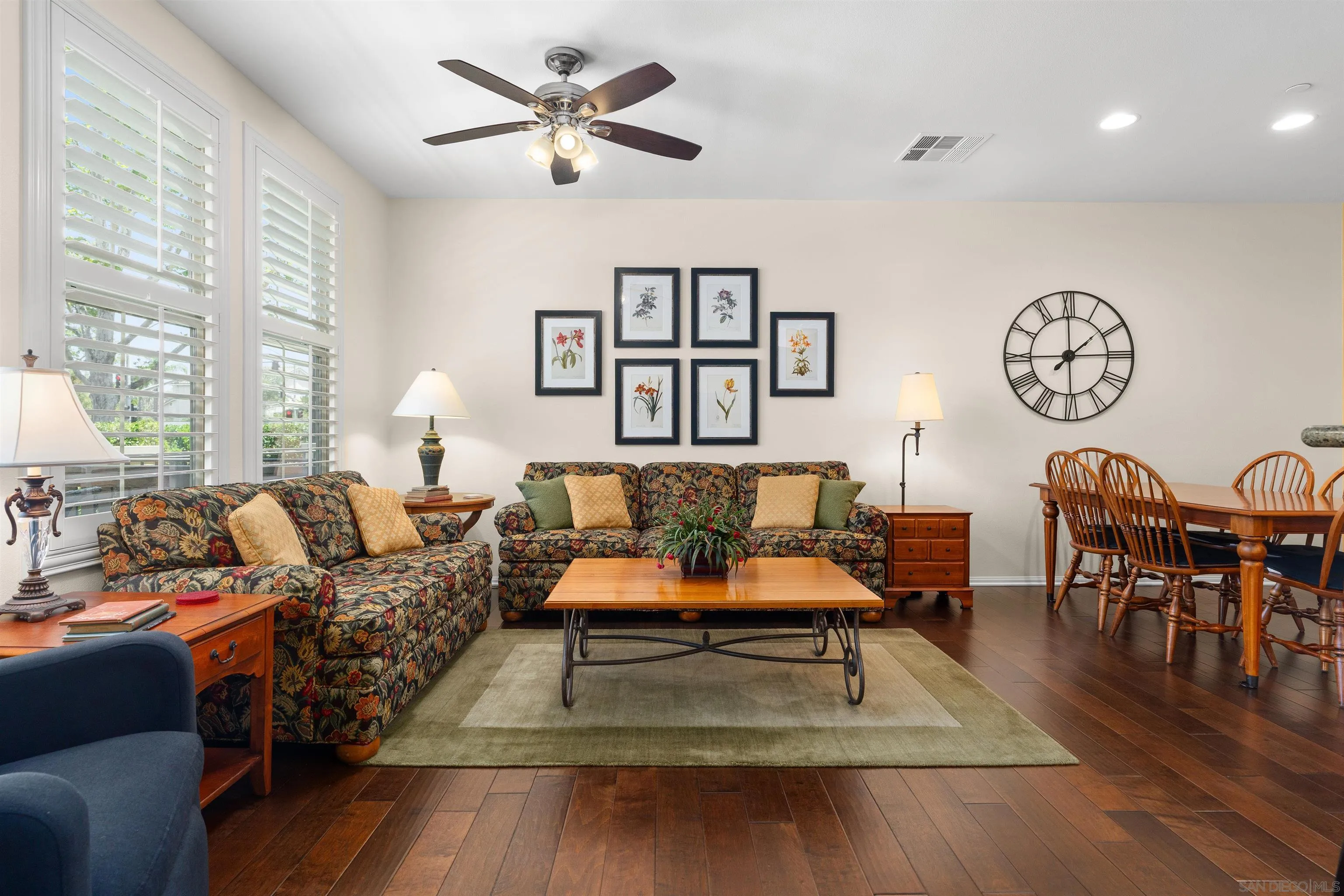 https://cdn.realtyfeed.com/cdn/127/260016840/d09ee36f6f8198ead0be5c74c1dc2c7f.webp