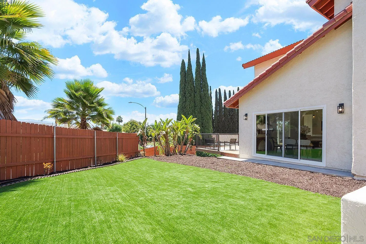 https://cdn.realtyfeed.com/cdn/127/260016841/529a25811ab2fc9642253b4615277c71.webp