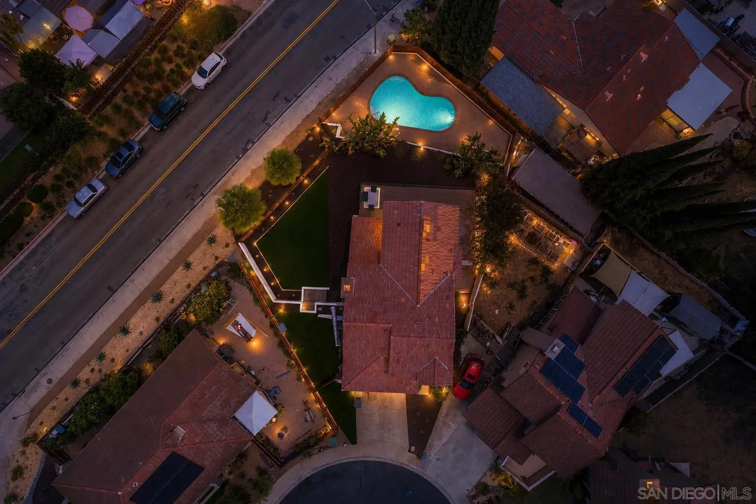 https://cdn.realtyfeed.com/cdn/127/260016841/7530afd10f87d3112169fc80c551901e.webp
