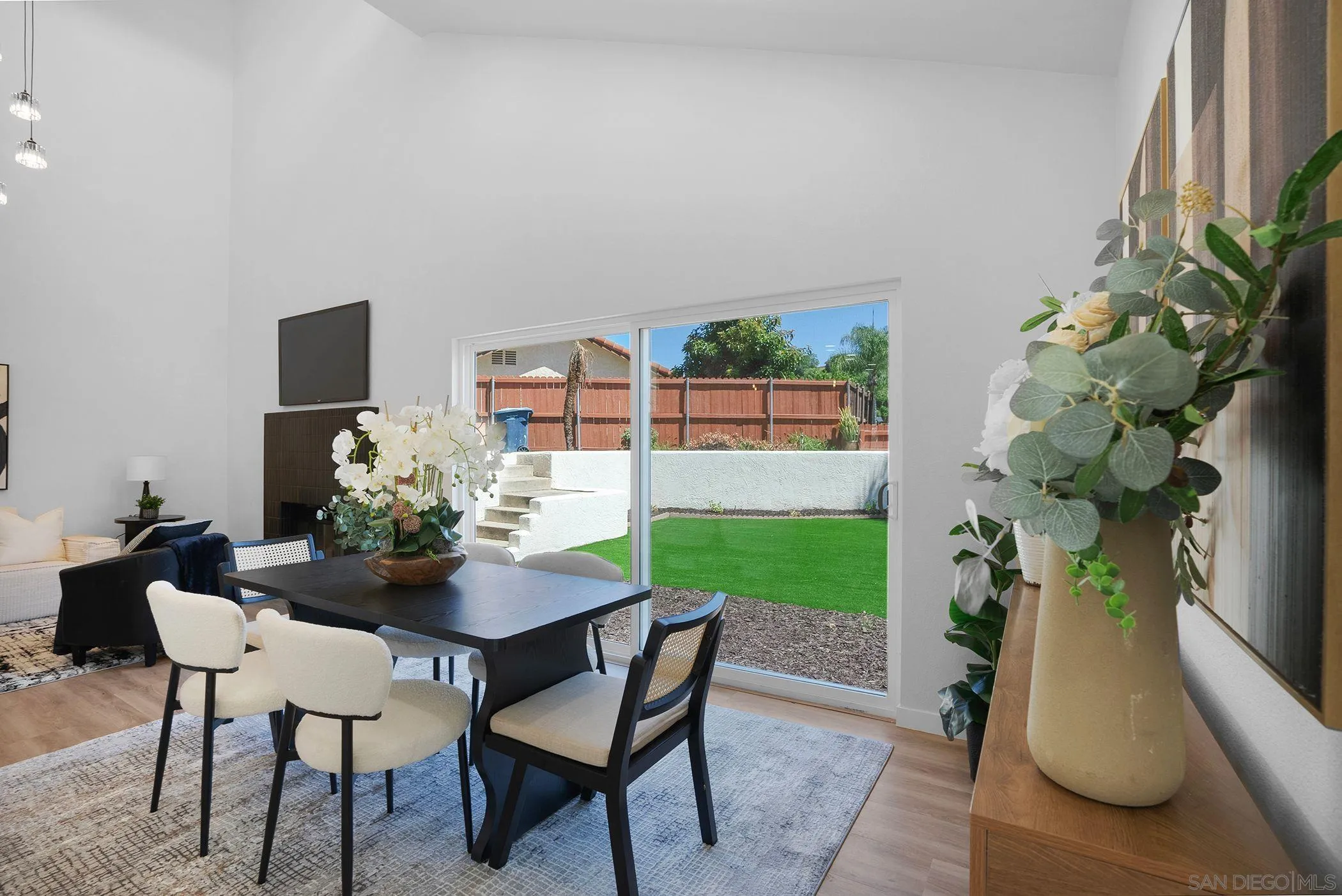 https://cdn.realtyfeed.com/cdn/127/260016841/ff0c951bae410ccd0d3d1fe1323cff55.webp