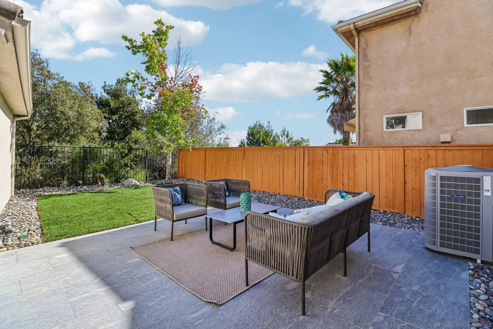https://cdn.realtyfeed.com/cdn/127/260016846/3b3aeb9b41d76e8196ed1570570801de.webp