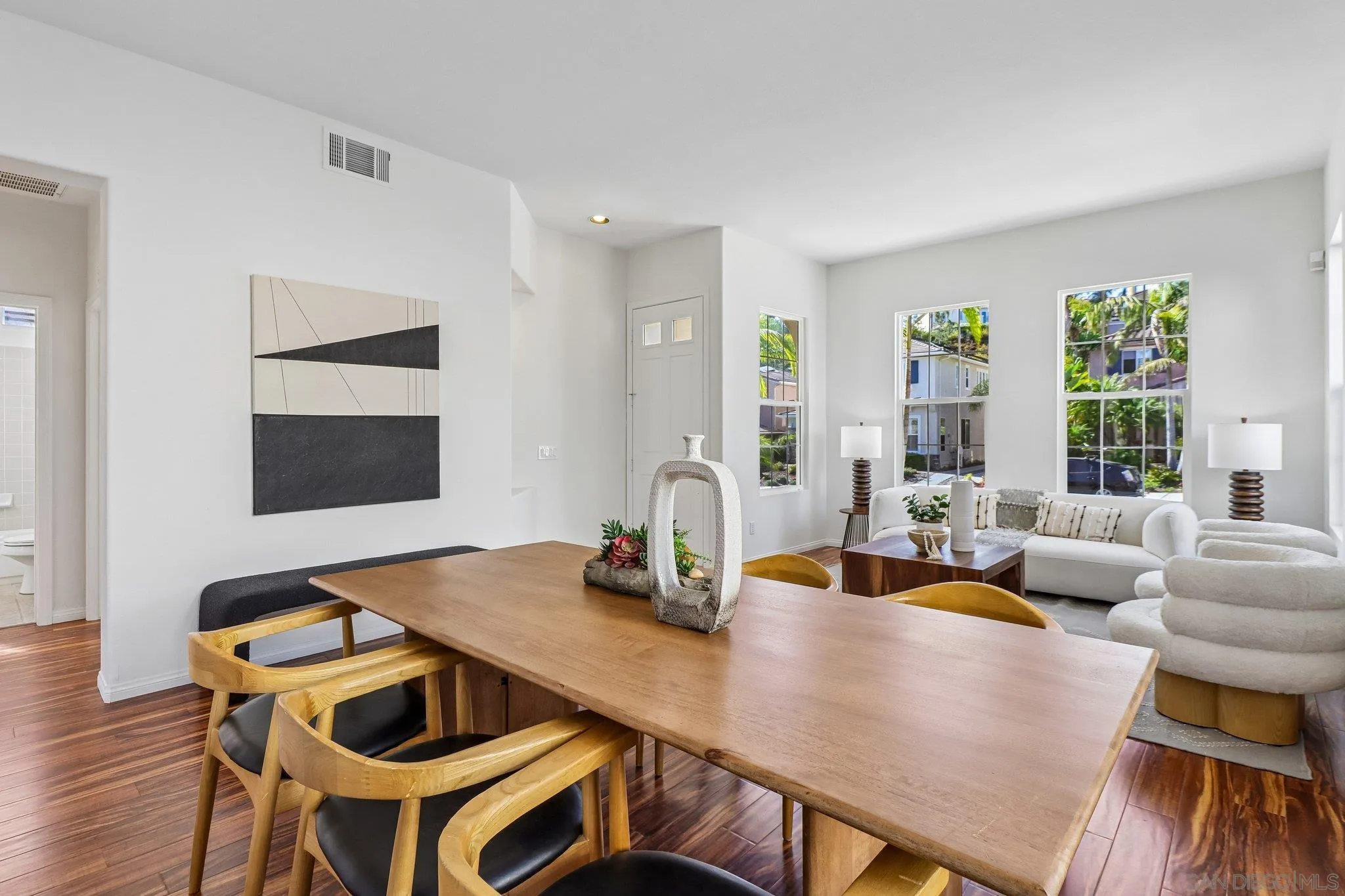 https://cdn.realtyfeed.com/cdn/127/260016846/64ef3a6a07793fc992fea1e28e77d67b.webp