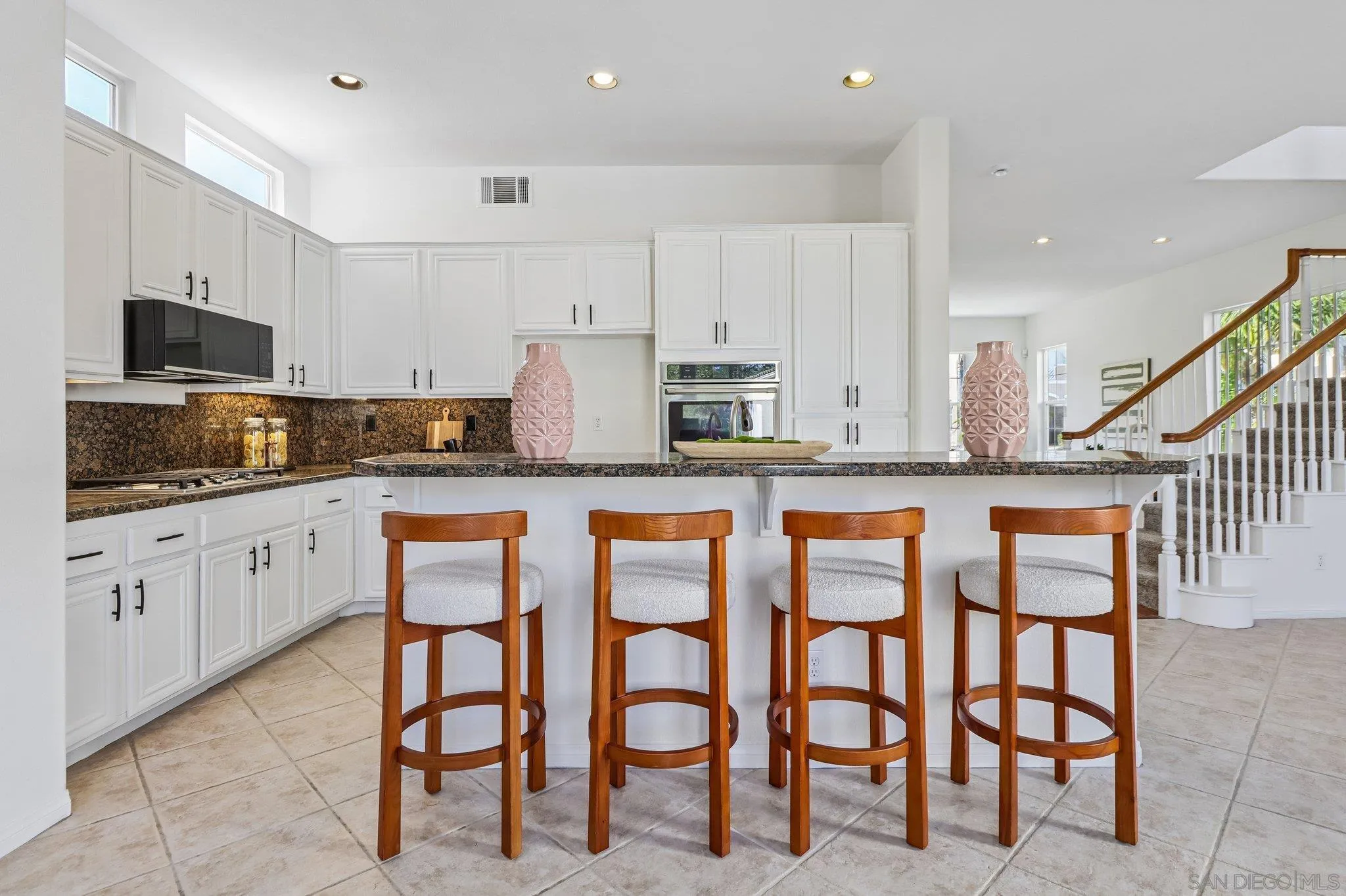 https://cdn.realtyfeed.com/cdn/127/260016846/add016ddcb0f13b6418d2d45cdd132c2.webp