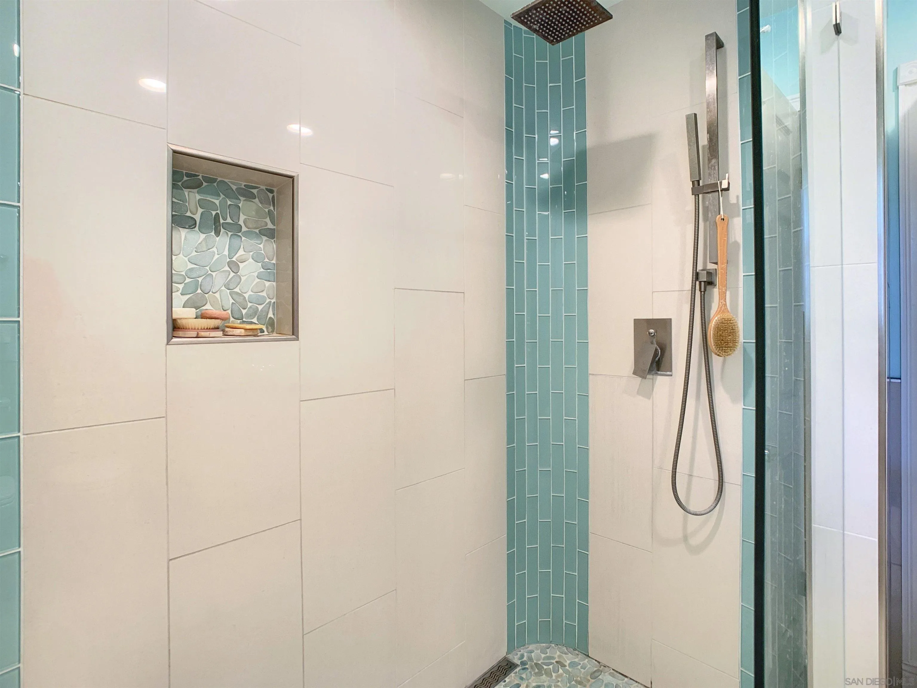 https://cdn.realtyfeed.com/cdn/127/260016848/19313bce6a014b57ddf9c4c7e9dbc4c5.webp