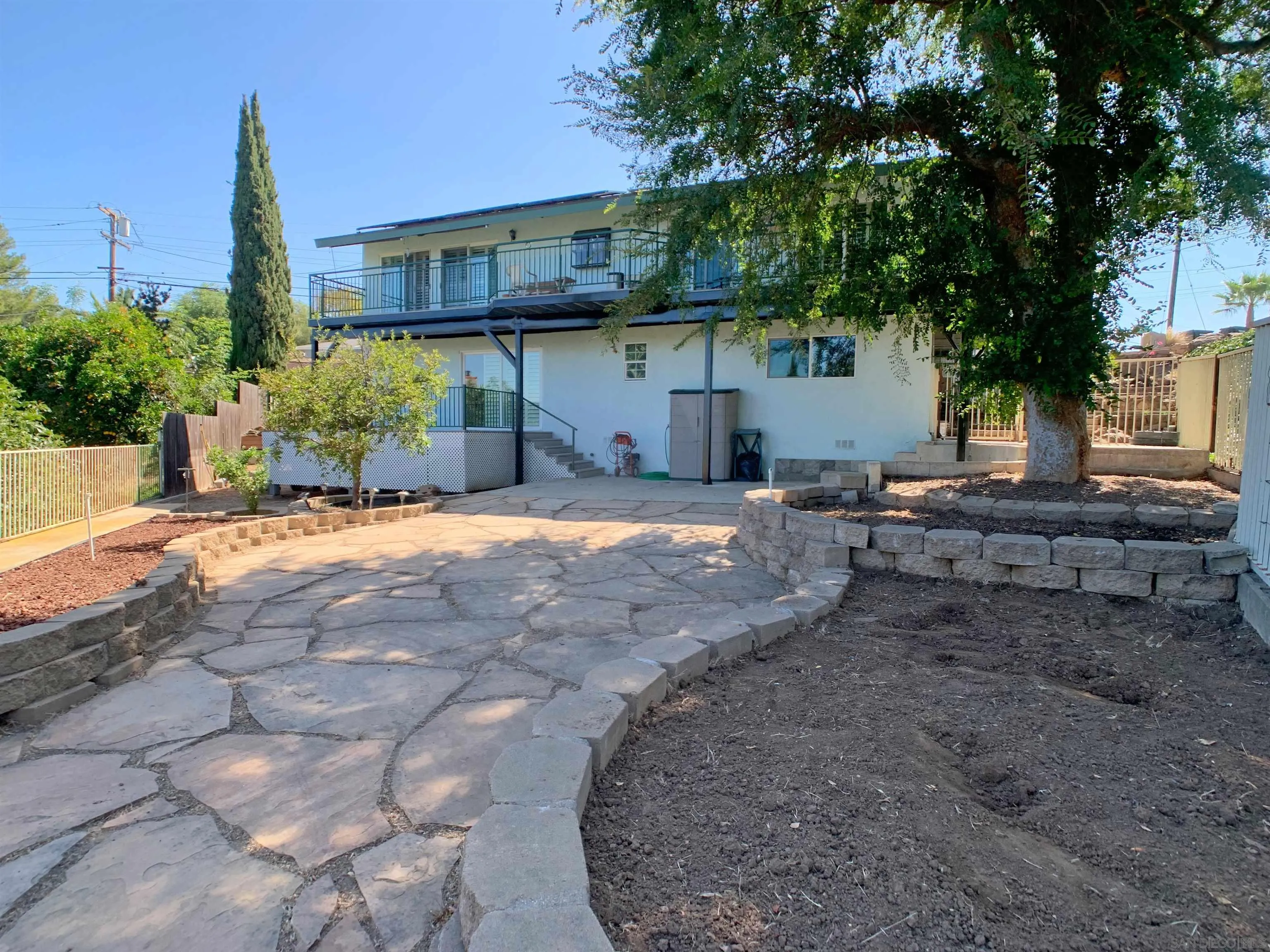 https://cdn.realtyfeed.com/cdn/127/260016848/e5b7eb200e290beaf7f66e916040718e.webp